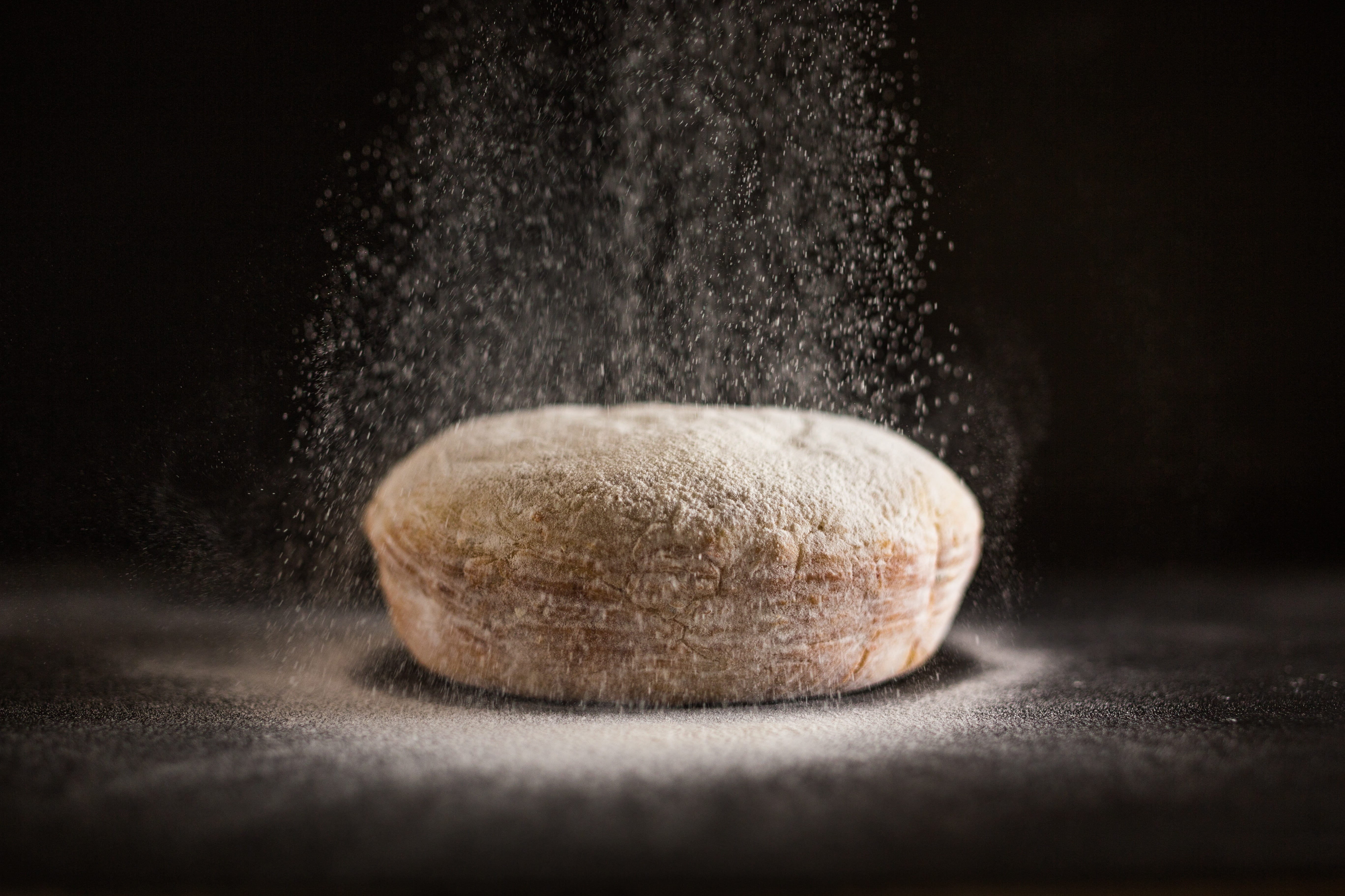 preparation, exploding, 5K, food and drink, selective focus, bread, indoors, fresh, wood - material, dusting, freshly, baked, simple, studio shot, no people, HD Wallpaper