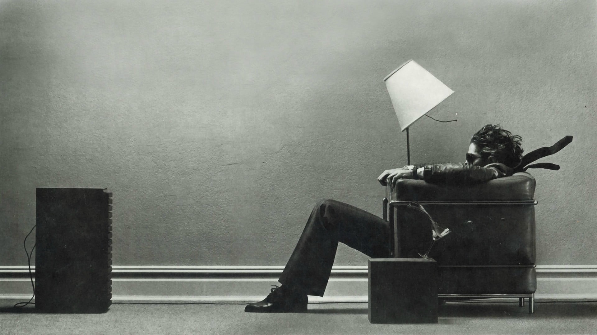 day, chair, 1080P, black, sitting, relaxation, leather, people, side view, indoors, s, wall - building feature, creativity, full length, nature, men, music, HD Wallpaper