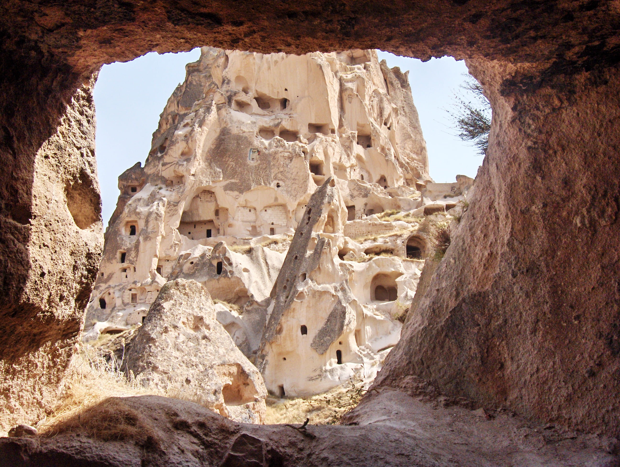 ruins, natural arch, monastery, brick, housing, formation, physical geography, nature, 2K, scenics - nature, hole, no people, travel destinations, rock formation, HD Wallpaper