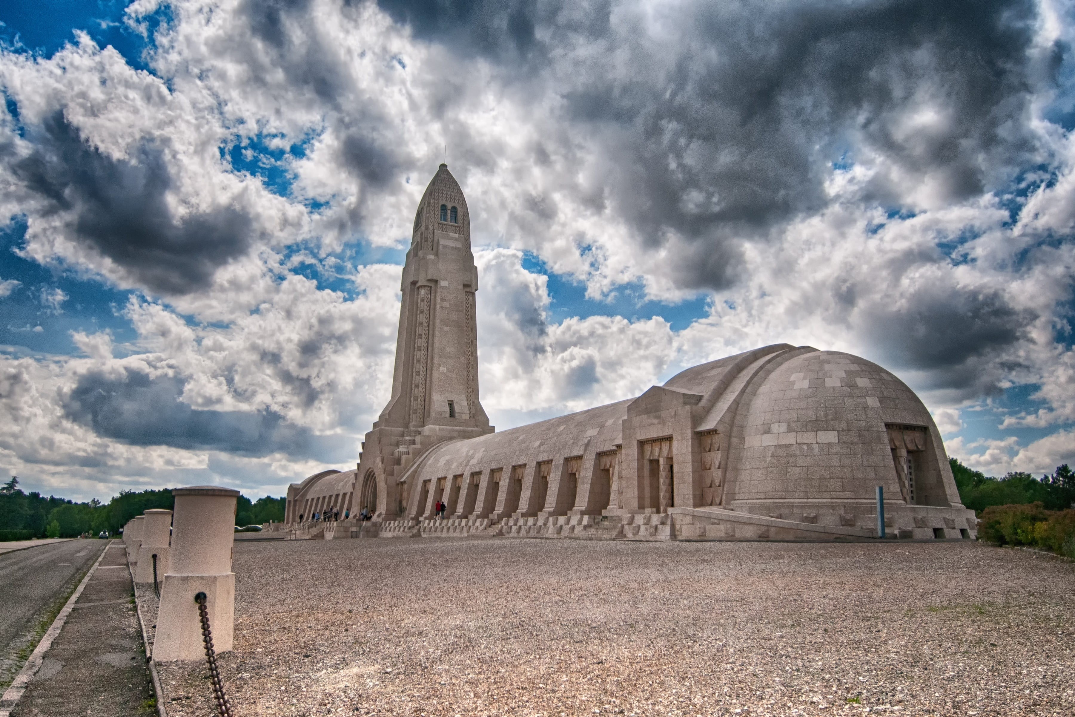 douaumont, cloud - sky, 1914, history, war, verdun, world war, sky, 1918, government, memory, architecture, travel destinations, bunker, travel, city, no people, HD Wallpaper