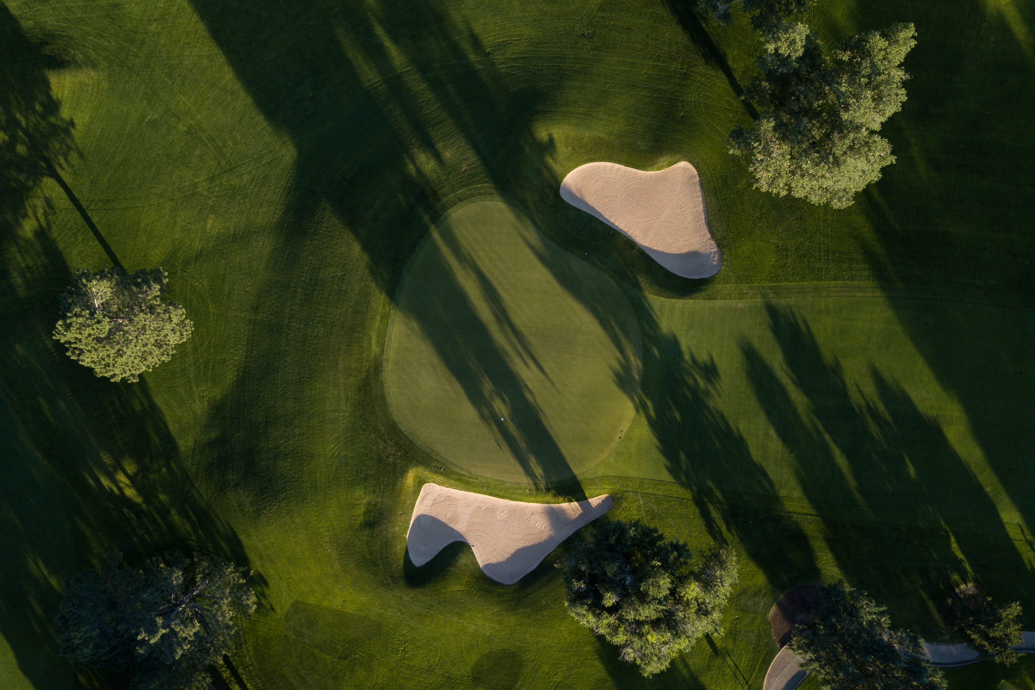 looking down, aerial, shadow, putting green, the broadmoor, sand trap, photography, eye, 4K, activity, sunlight, high angle view, drone view, s, white, HD Wallpaper