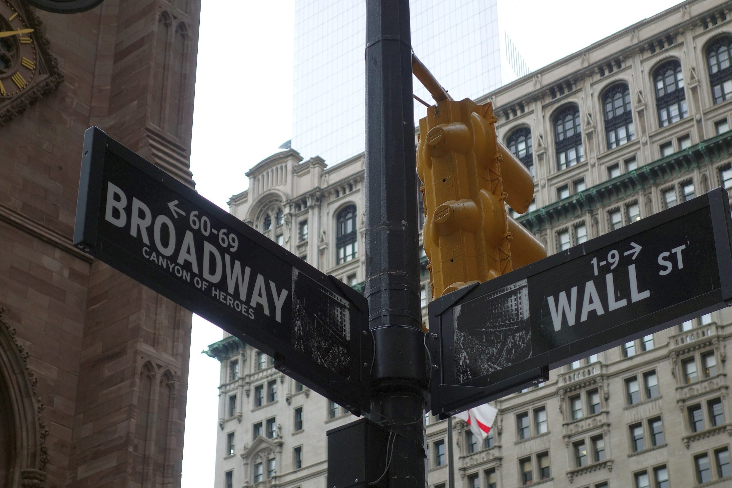 downtown, western script, new york, sign, 1080P, homes, new, direction, day, nature, guidance, text, broadway, city life, wall street, american, information, HD Wallpaper