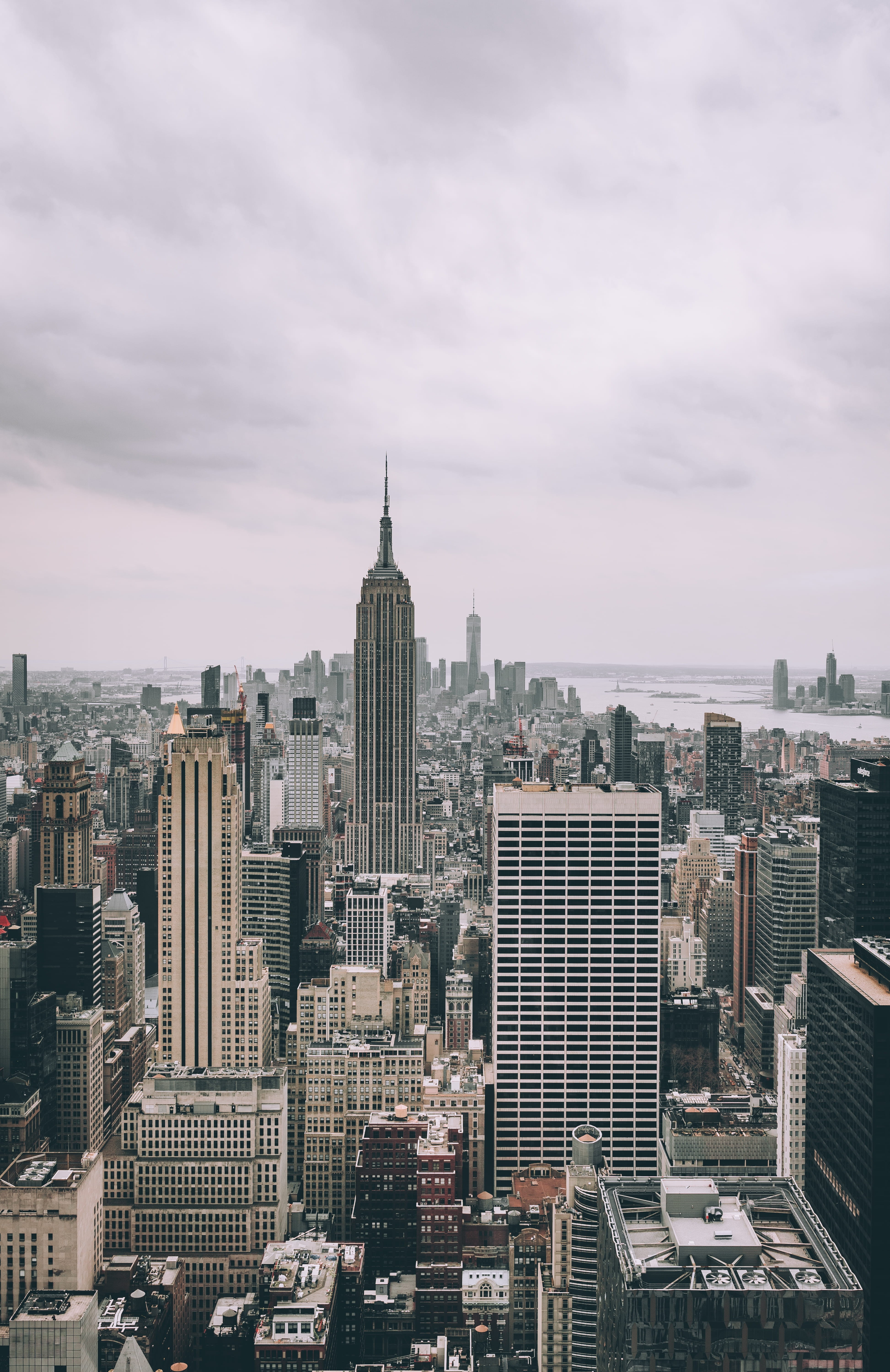 modern, office building exterior, financial district, state, architecture, travel destinations, residential district, office, cloud - sky, skyscraper, building exterior, Phone HD Wallpaper