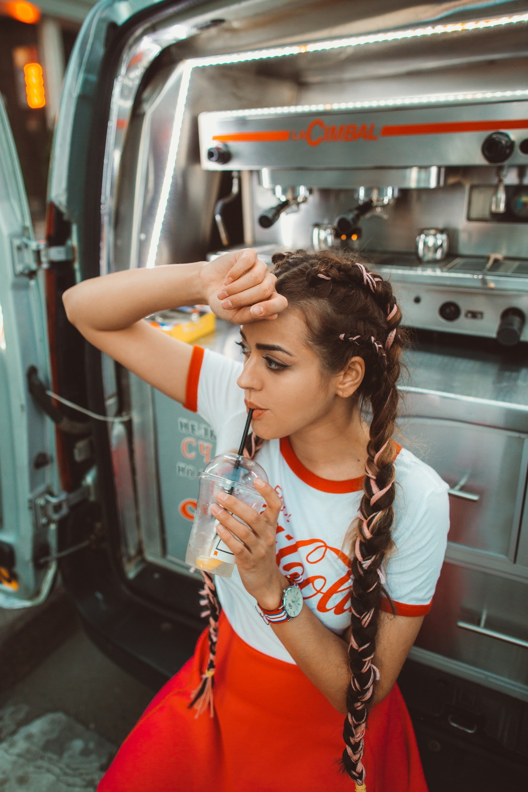 drink, 2K, braids, women, Phone HD Wallpaper