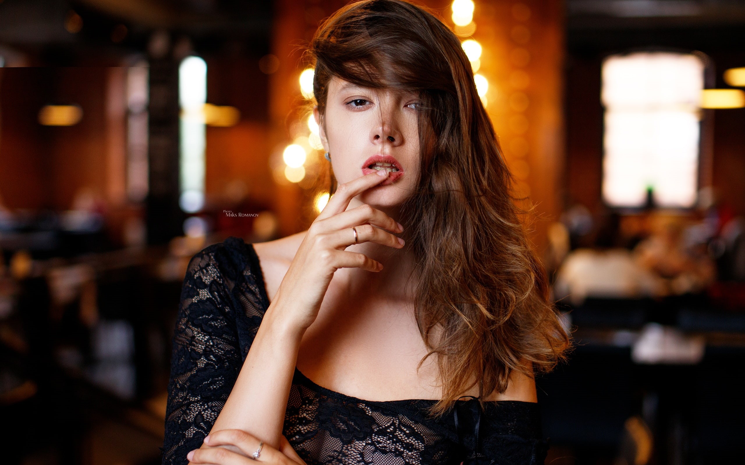 2K, Disha Shemetova, portrait, hair in face, Maksim Romanov, women, finger on lips, HD Wallpaper