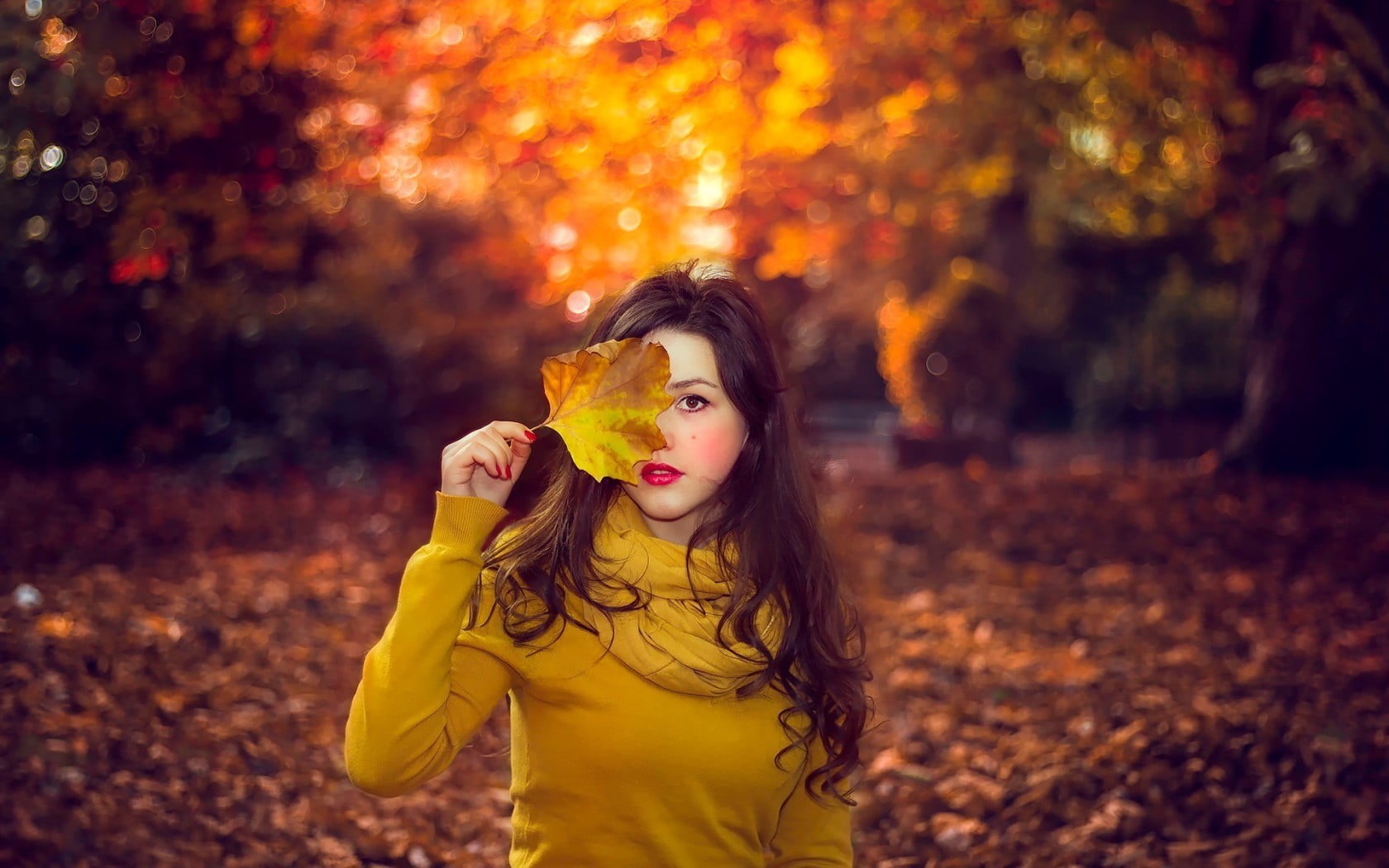 change, beautiful woman, waist up, 720P, beauty, sweatshirt, wavy hair, fall, long hair, s, teenager, seasons, plant part, nature, outdoors, hair, focus on foreground, HD Wallpaper