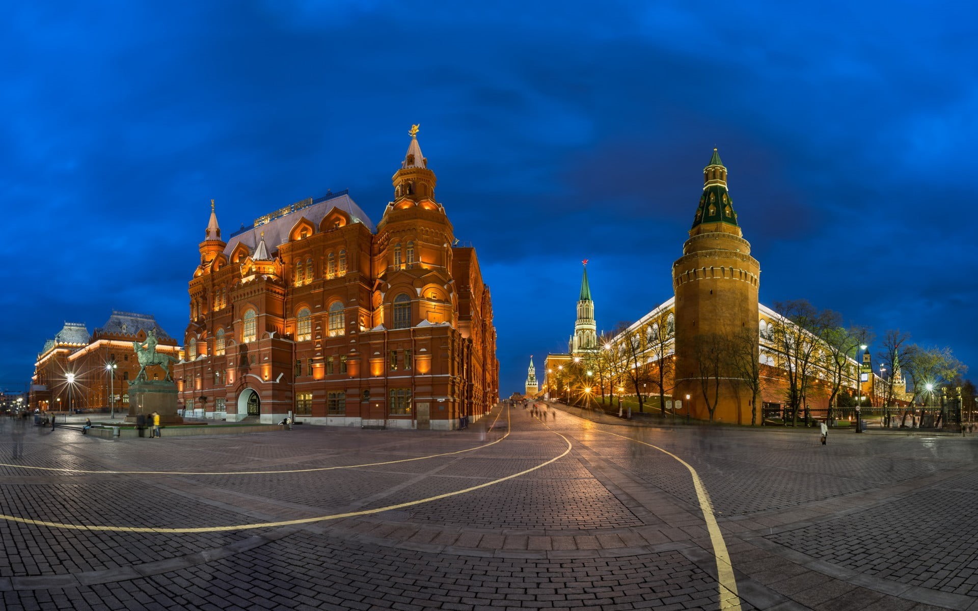 religion, travel destinations, no people, travel, building exterior, spire, Kremlin, history, belief, outdoors, sky, spirituality, nature, 1080P, street, HD Wallpaper