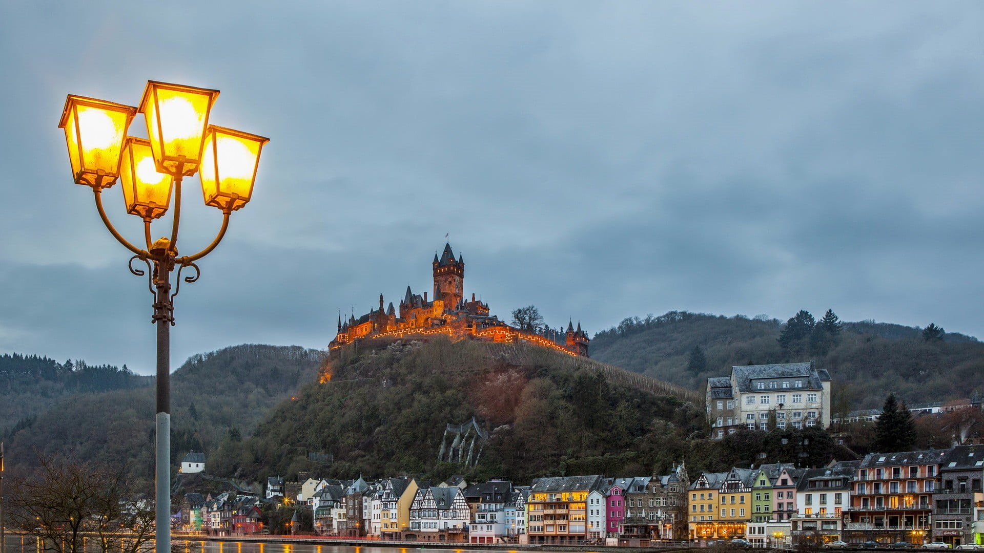 old building, belief, clouds, no people, building exterior, outdoors, castle, tree, cloud - sky, brown, Cochem, spirituality, house, mountain, illuminated, HD Wallpaper