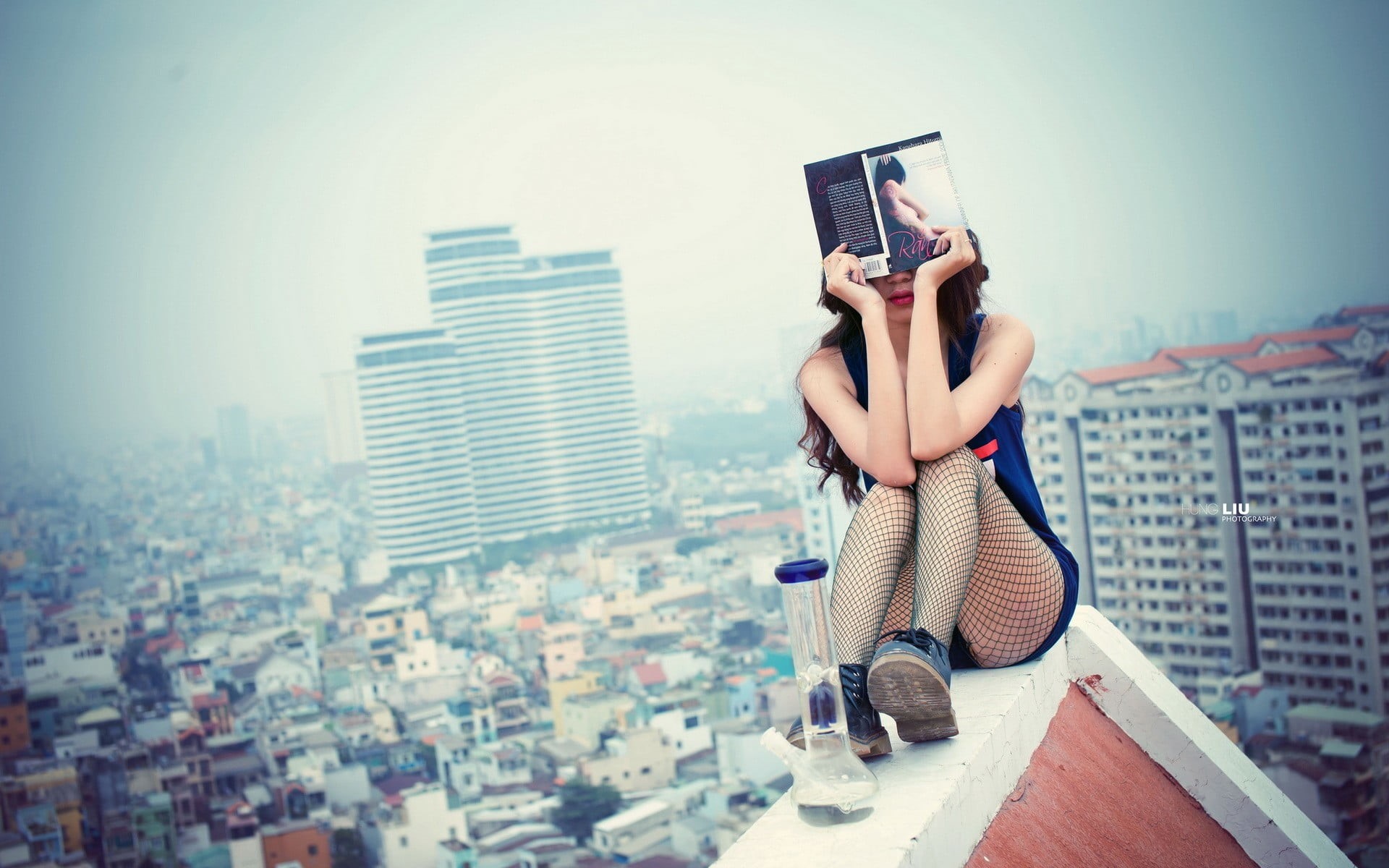 brown, people, cityscape, clear, rooftops, full length, urban Scene, smart Phone, bong, city, females, top, sitting, activity, photographing, mobile Phone, HD Wallpaper