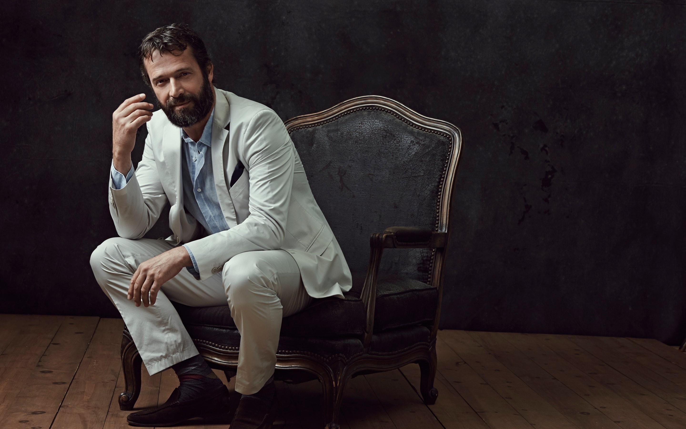 2K, actors, shoes, celebrity, black, suit, dress, s, actor, purefoy, men, cool, james purefoy, james, white, HD Wallpaper
