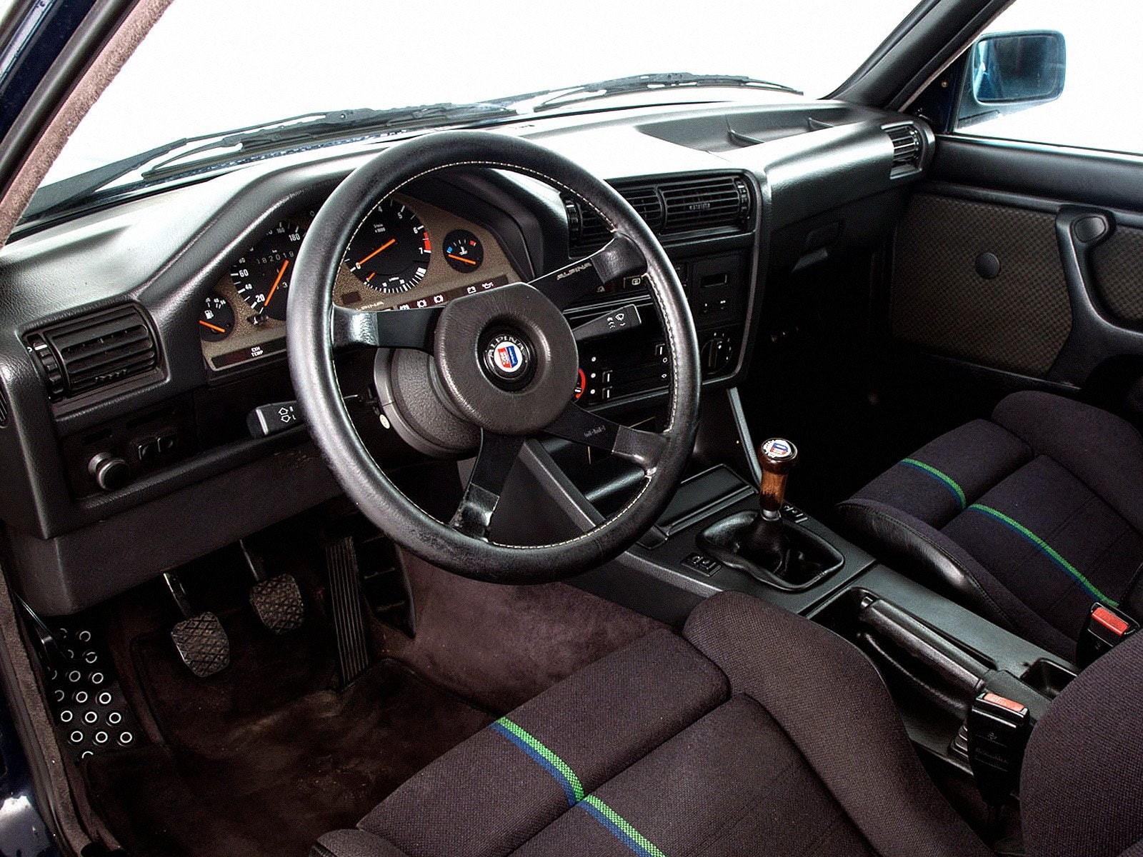 720P, 320i, interior, e30, alpina, bmw, 1983, HD Wallpaper