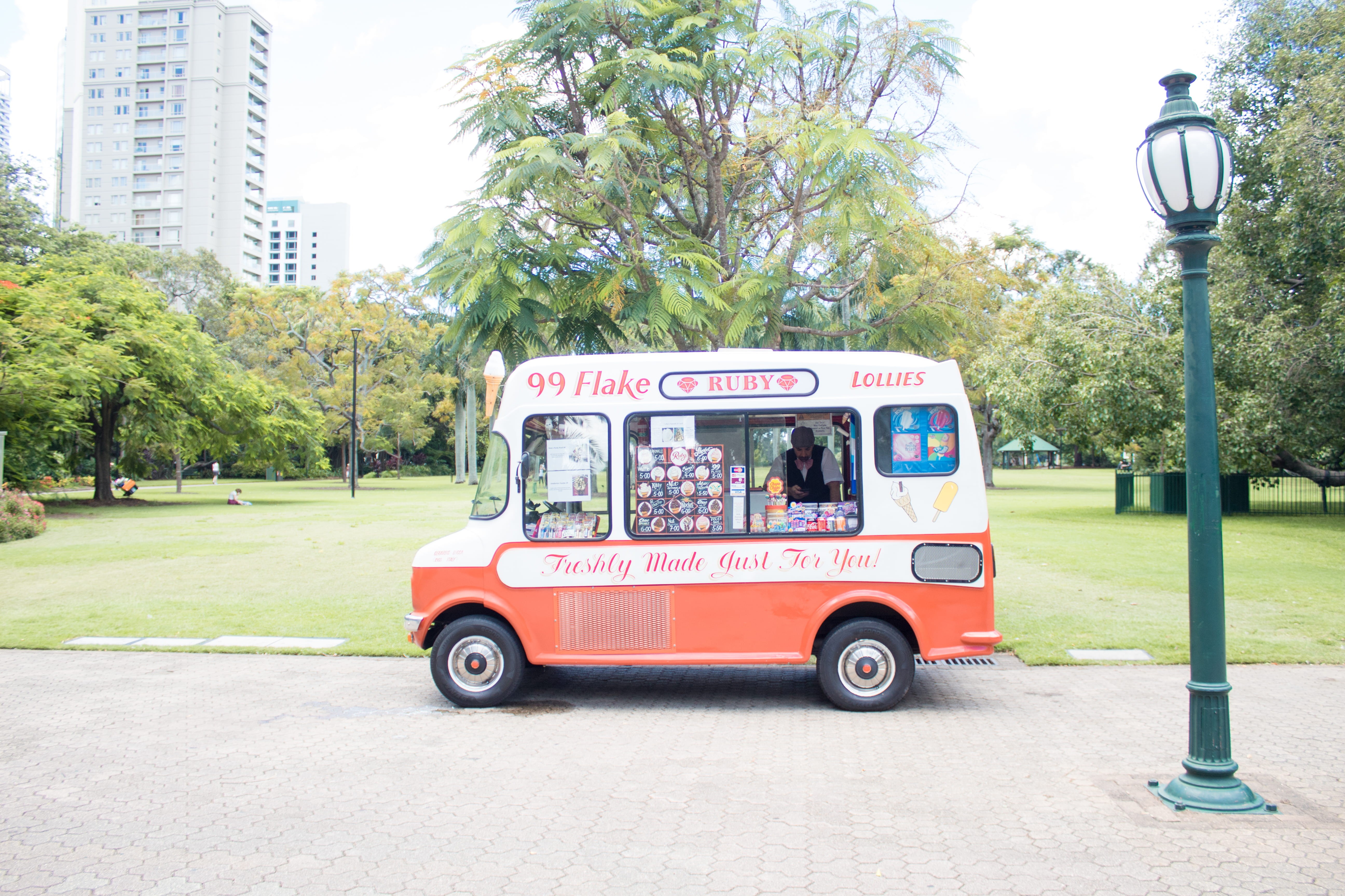 nature, text, icecreams, mode of transportation, building exterior, day, transportation, brisbane botanical gardens, street light, trees, lollies, communication, HD Wallpaper