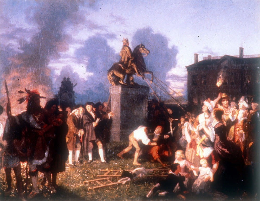 480P, sculpture, King George III, real people, visual Art, art and craft, king, male likeness, burning, flame, fire - Natural Phenomenon, iii, public domain, HD Wallpaper