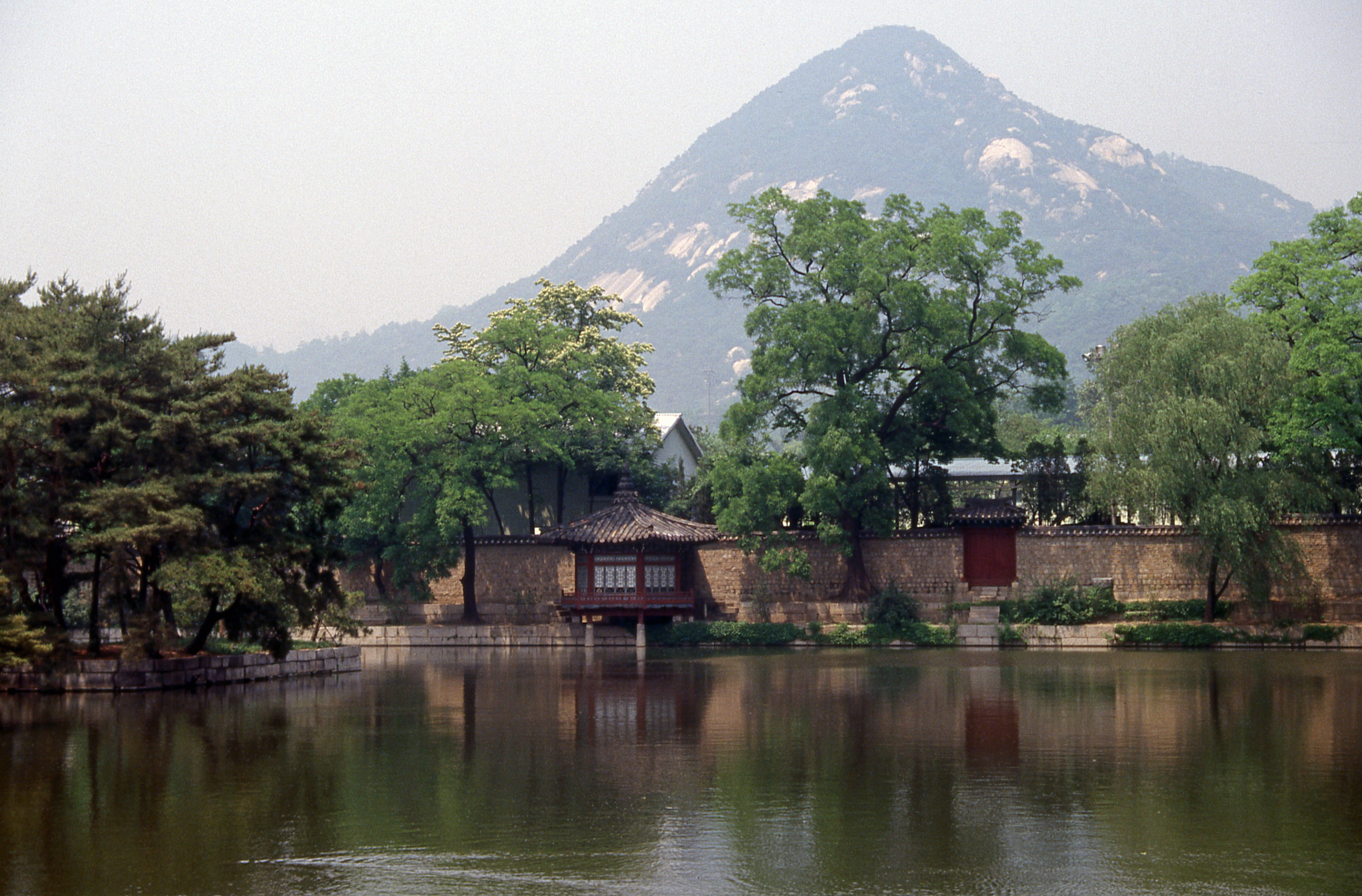 seoul, mountain, building exterior, plant, lake, reflection, travel, built structure, scenics - nature, gyeongbokgung, tourism, tree, south korea, religion, HD Wallpaper