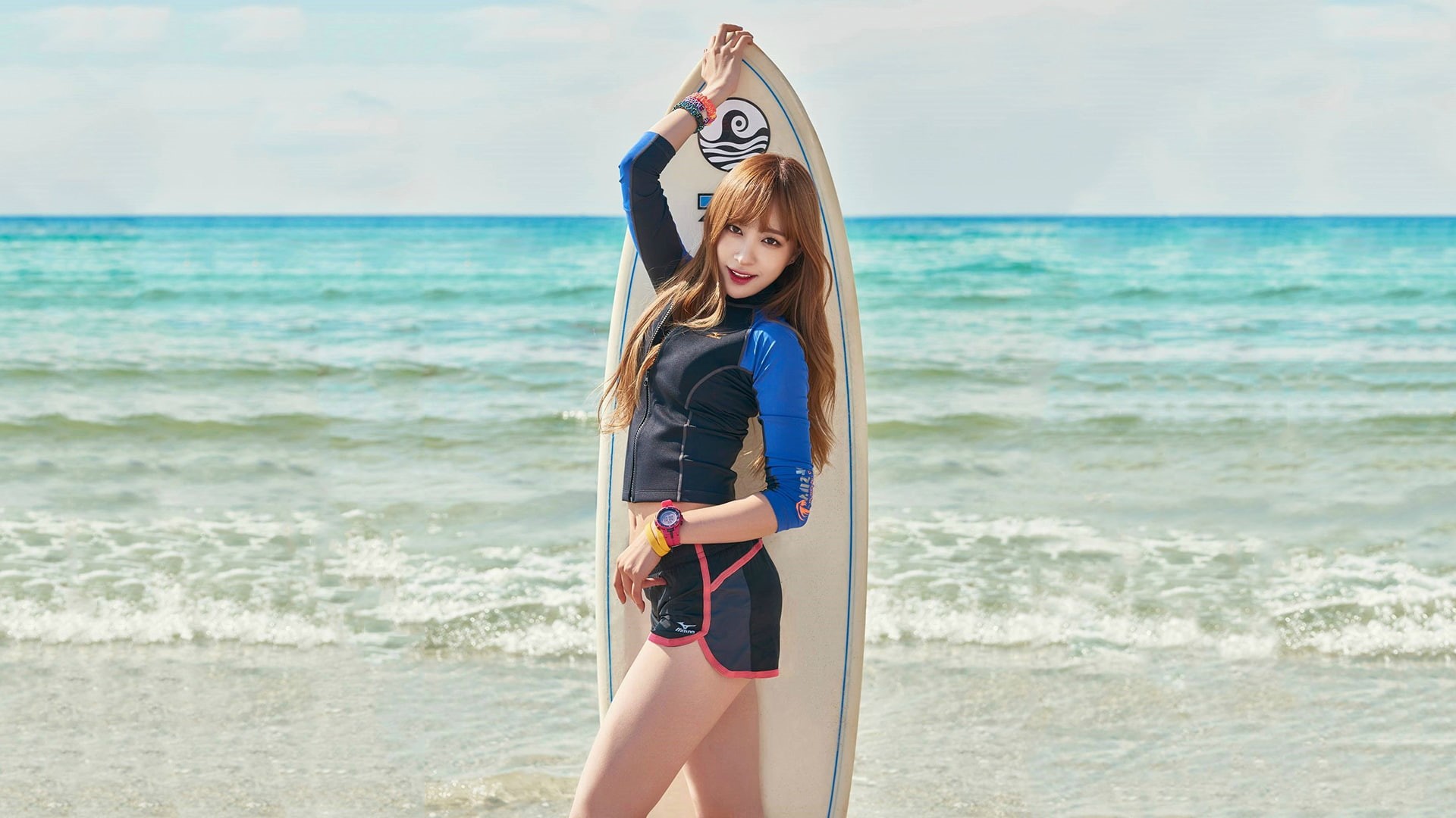 young women, horizon over water, sportwear, wireless technology, day, real people, beach, K-pop, sea, scenics - nature, Hani, beauty in nature, nature, HD Wallpaper