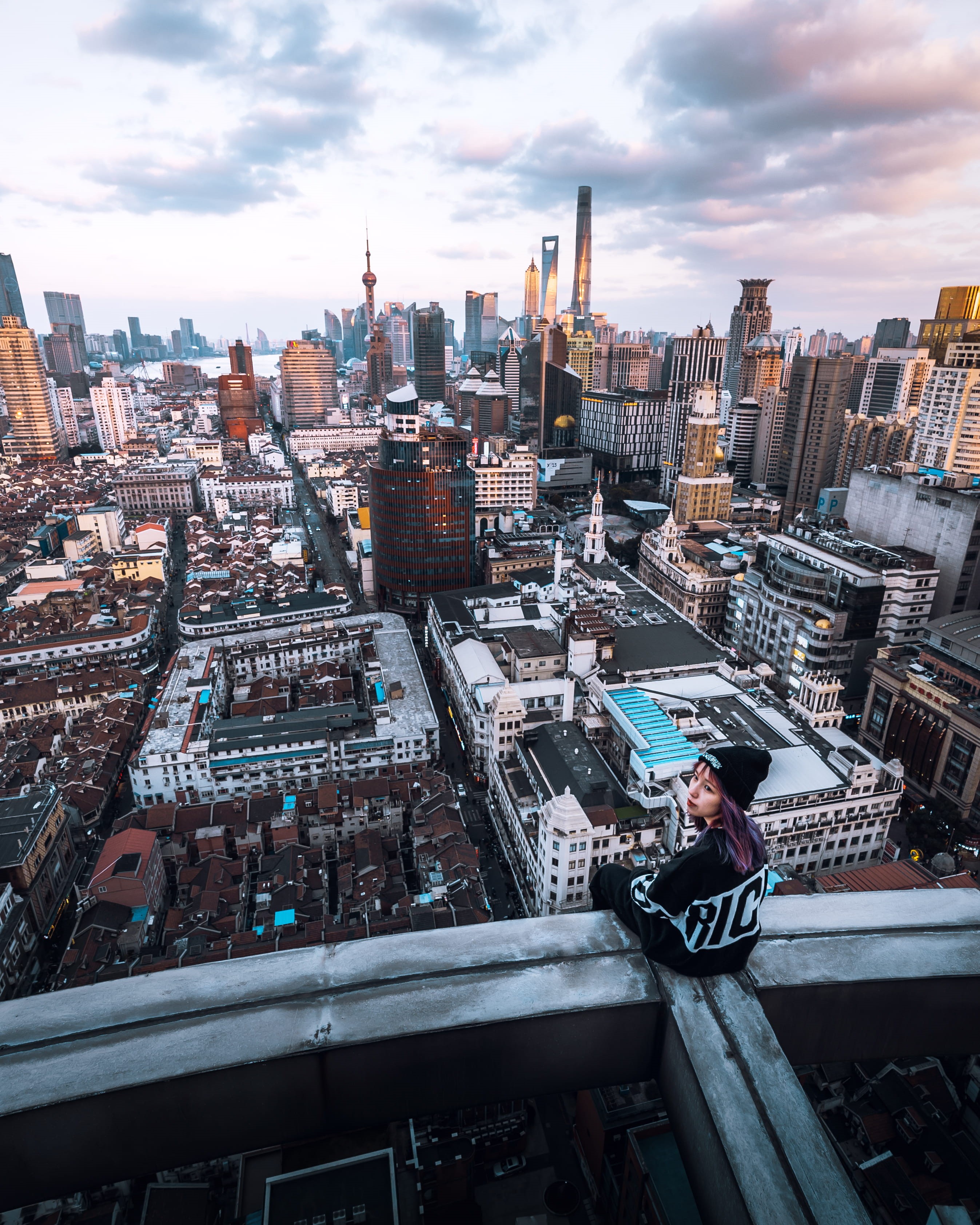 nature, scenery, tower, high rise, building exterior, downtown, town, sky, office building exterior, skyscraper, 2K, men, aerial view, standing, cloud - sky, Phone HD Wallpaper