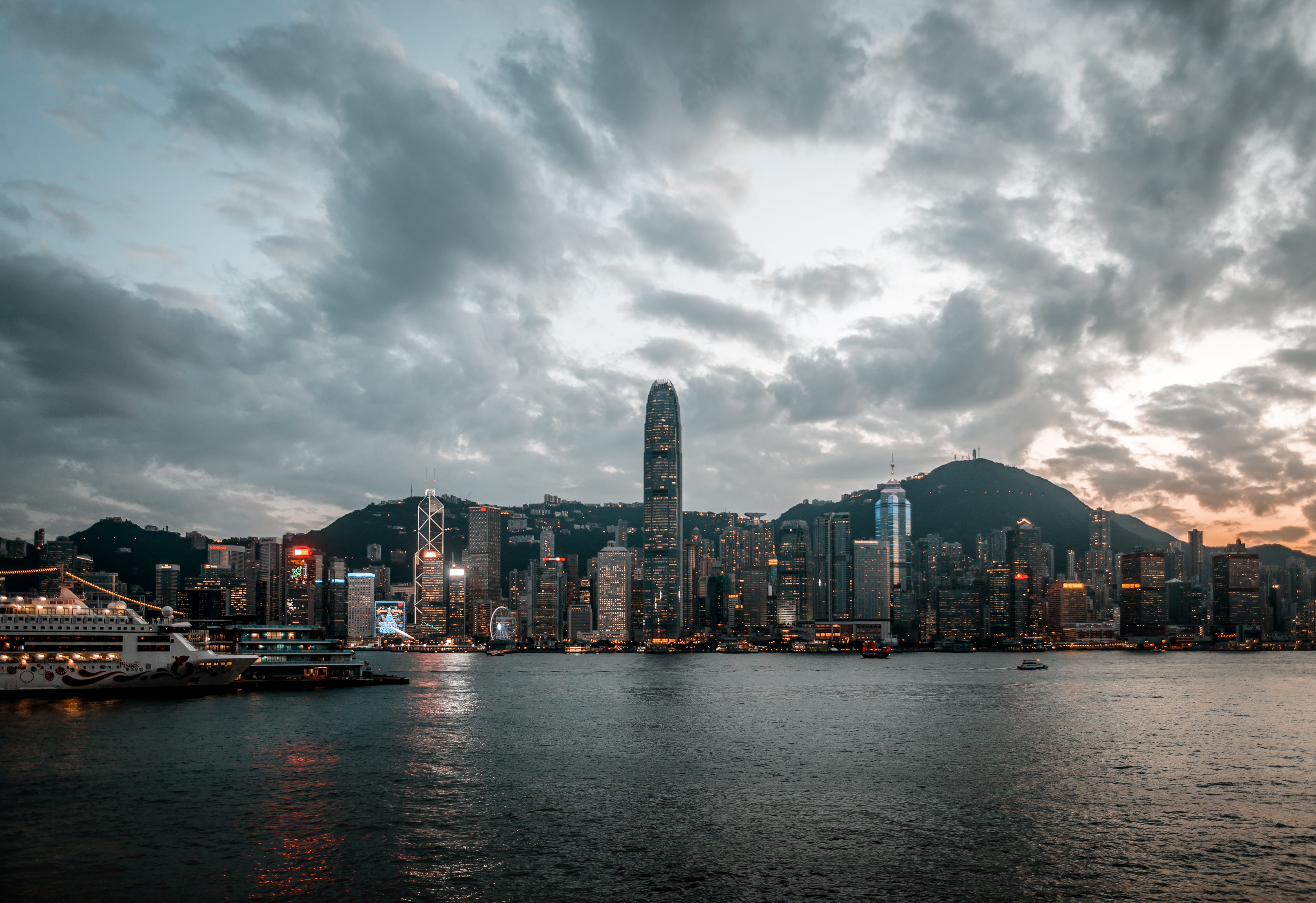 waterfront, financial district, cloud - sky, urban skyline, modern, 4K, harbour, residential district, scape, water, vibes, nature, street, HD Wallpaper