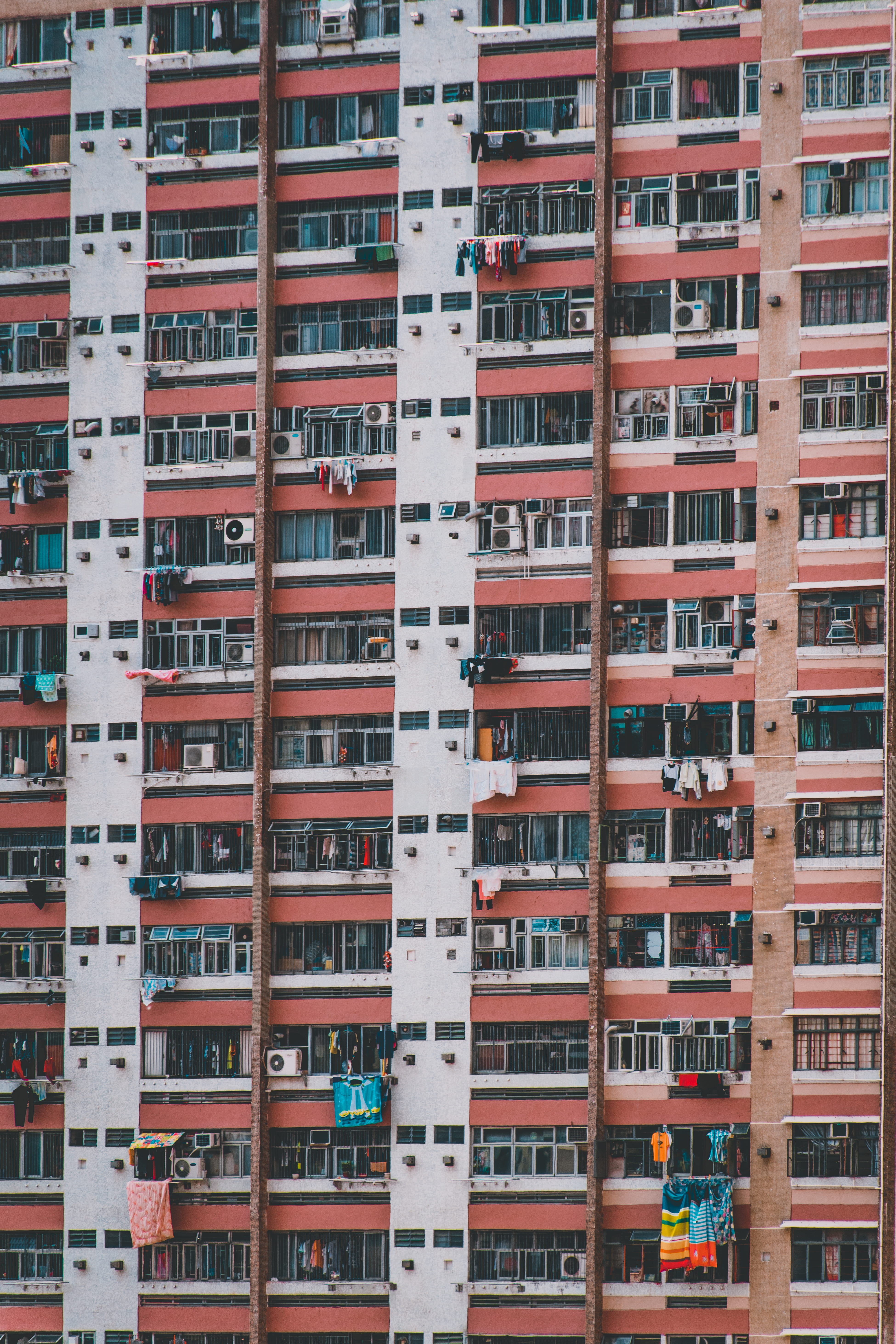 construction Industry, china - East Asia, laundry, modern, urban, concrete, exterior, city, perspective, weathered, housing, daytime, urban Scene, hk, white, Phone HD Wallpaper