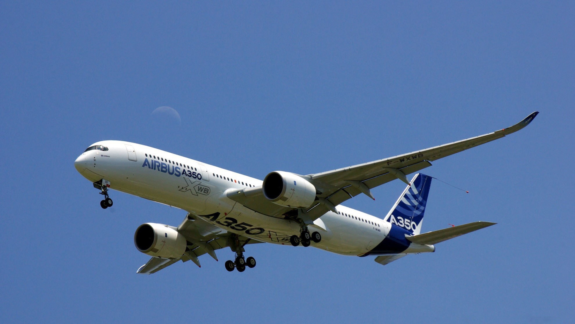 Crescent, wings, the plane, the sky, 1080P, tail, Airbus A350-900, HD Wallpaper