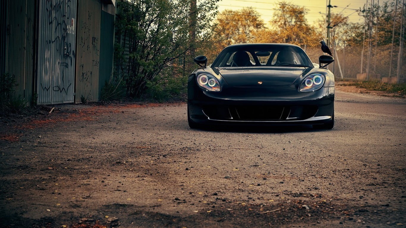 mode of transportation, black cars, transportation, car, no people, stationary, city, outdoors, plant, road, gravel, building exterior, motor vehicle, parking, HD Wallpaper