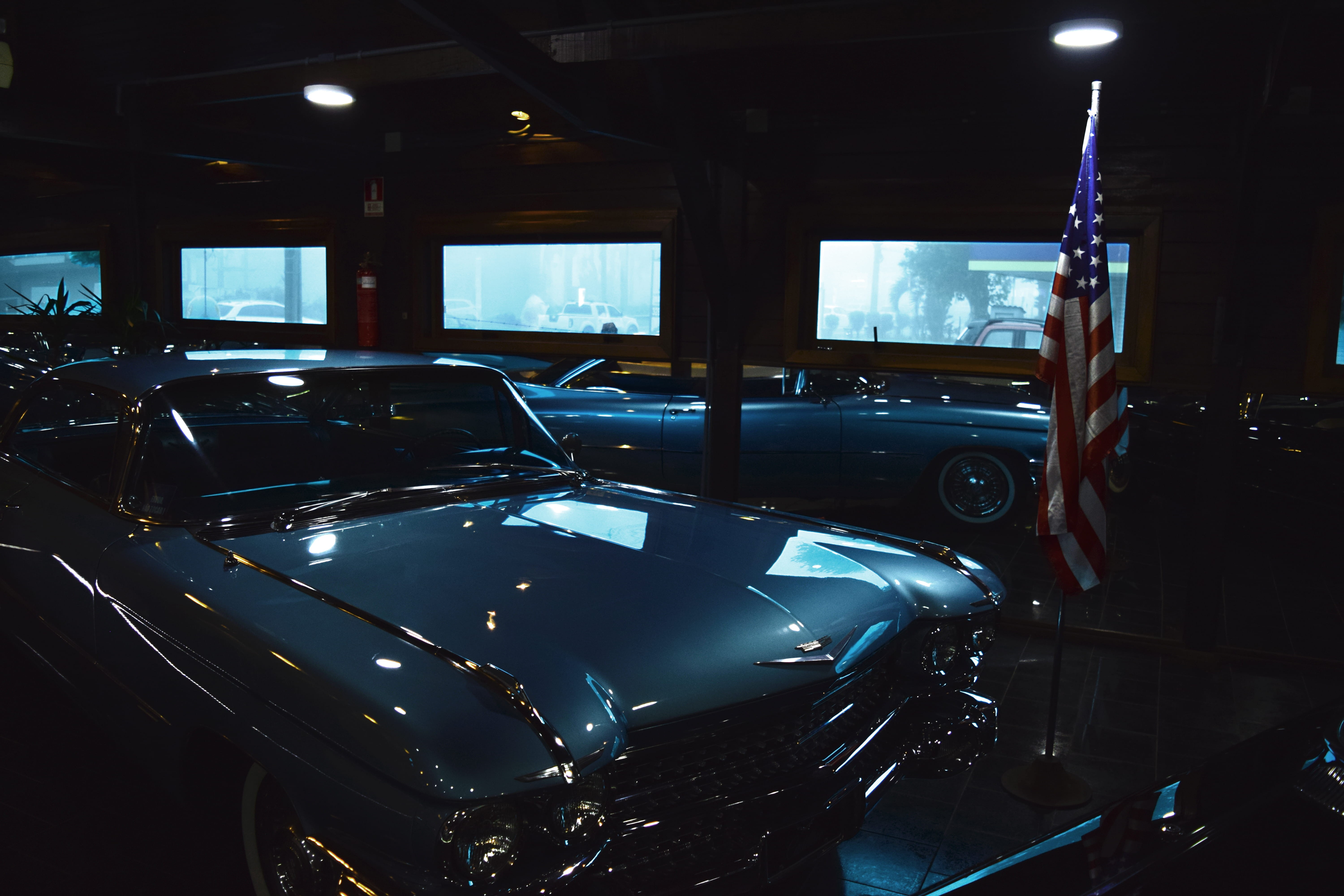 mode of transportation, lighting equipment, auto, metallic, vehicle interior, old car, wheels, vintage car, garage, style, transportation system, flag, HD Wallpaper