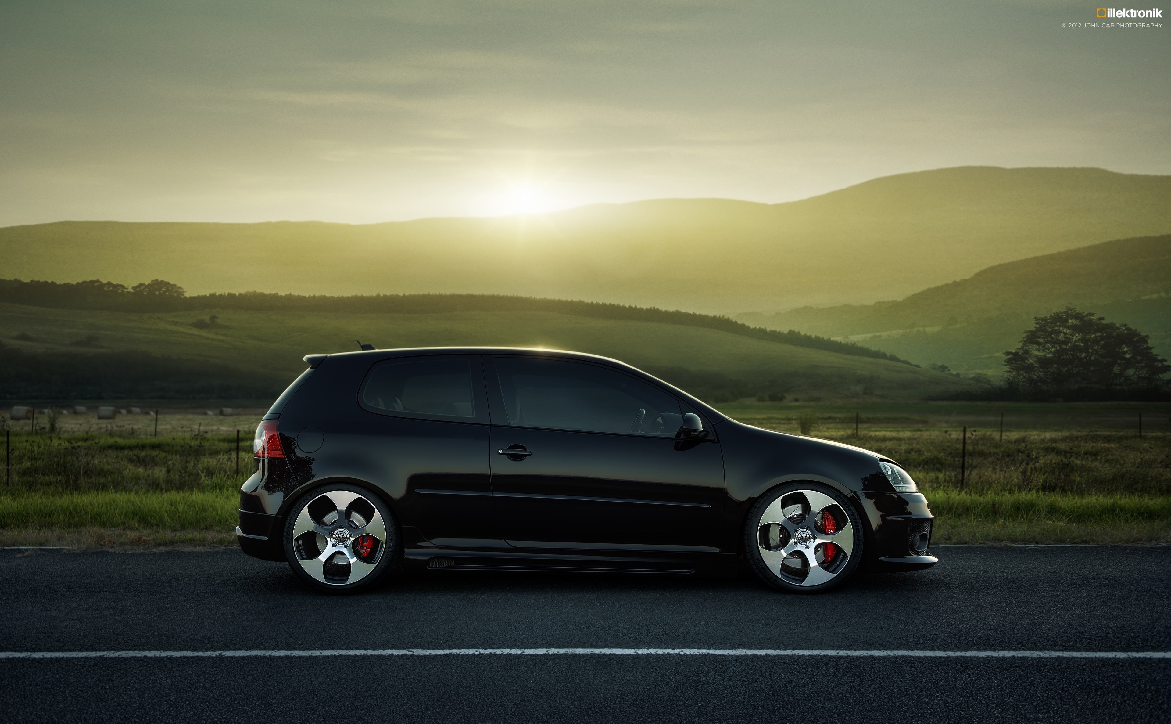outdoors, marking, door, sunbeam, mode of transportation, luxury, illektronik, sunlight, sunset, land vehicle, Sunshine, sun, hatchback, Volkswagen, car, HD Wallpaper