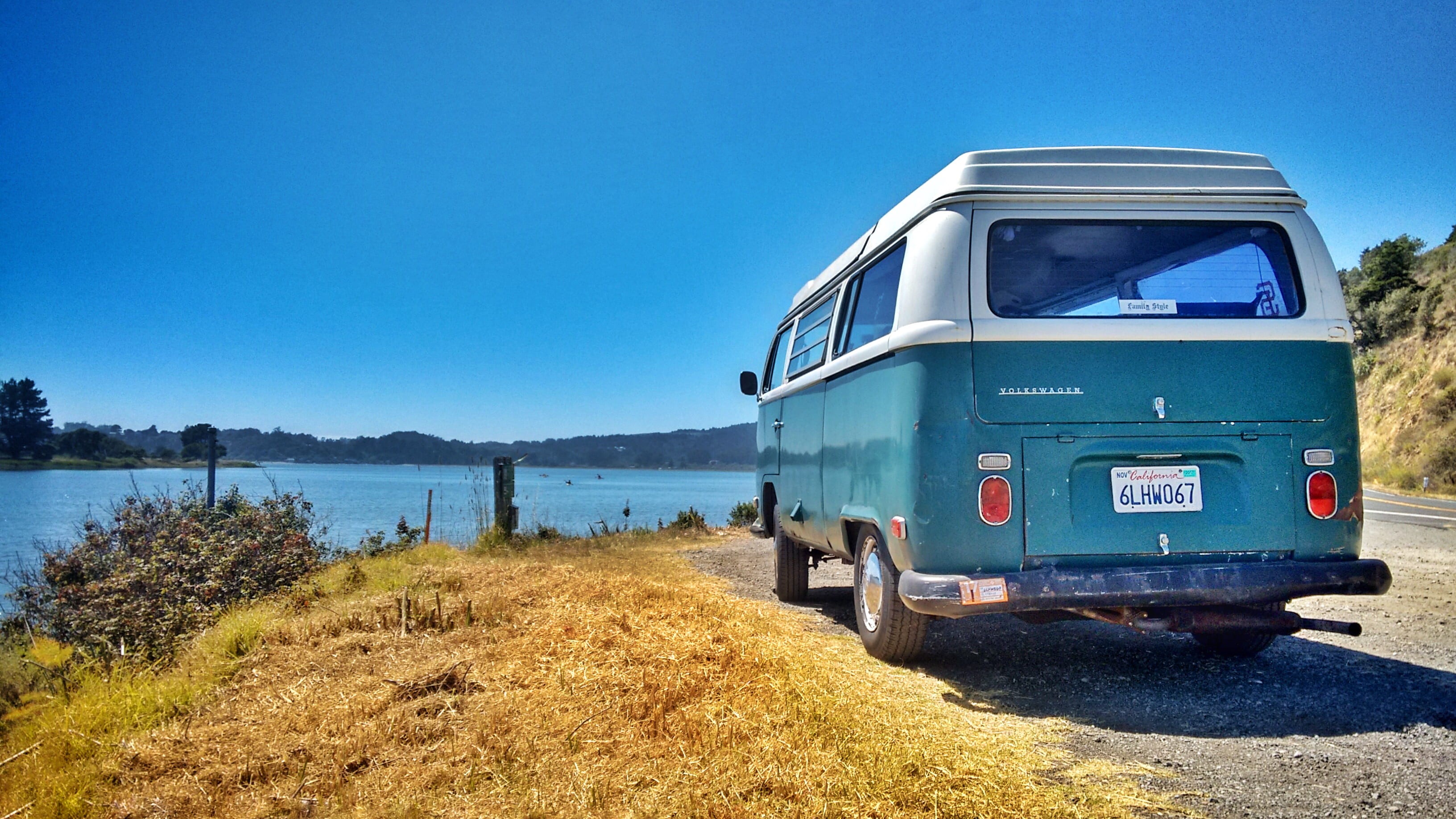 2K, body, non-urban scene, camper, sunny, nature, no people, white, blue, land vehicle, sky, travel, sunlight, bus, mountain, volkswagen, vw, clear sky, HD Wallpaper