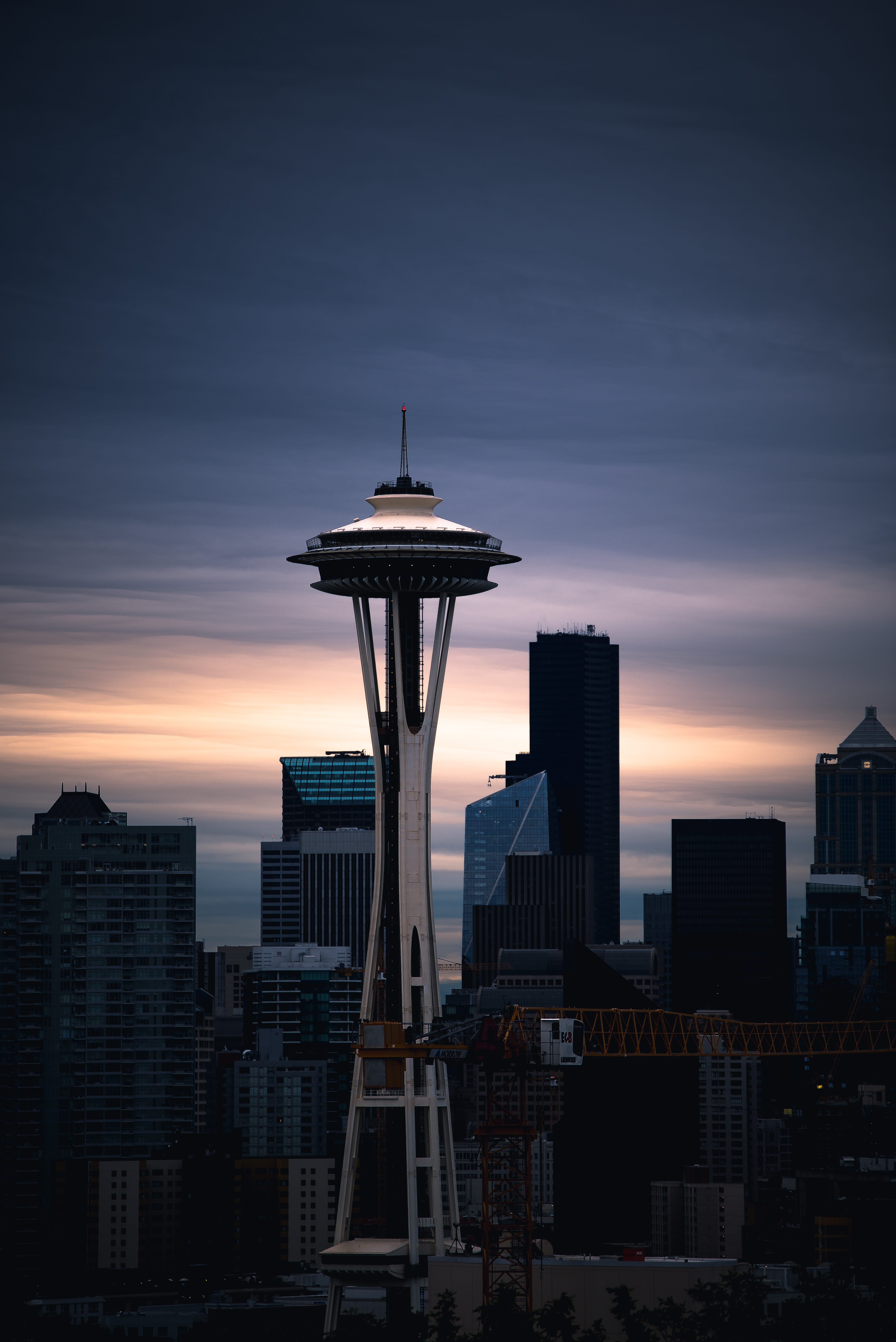 skyscraper, modern, urban skyline, residential district, office building exterior, travel destinations, building exterior, cn, tall - high, sunset, landscape, Phone HD Wallpaper