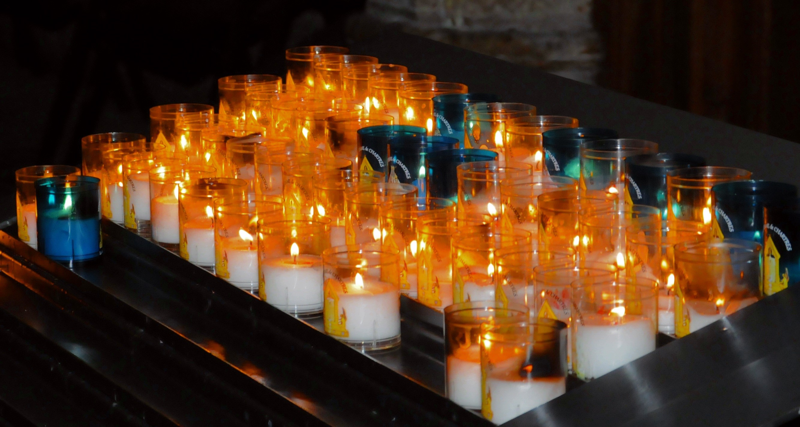 2K, fire - natural phenomenon, church, place of worship, spirituality, nightlight, in a row, fire, tea light, heat - temperature, large group of objects, HD Wallpaper