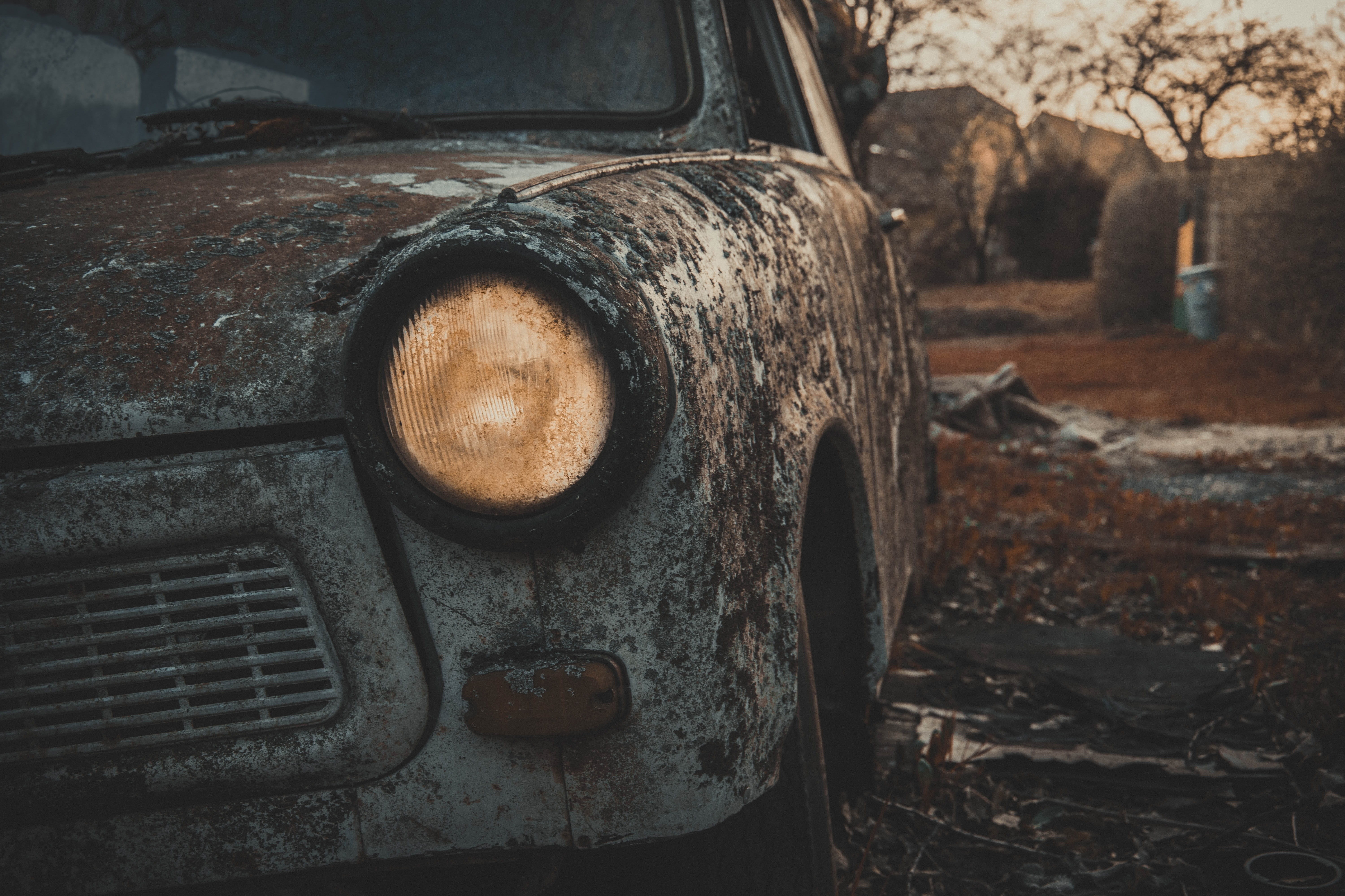 himself, light, urbex, bulb, abandoned, run-down, nostalgia, transportation, day, trabant, pollution, obsolete, wheel, ruined, resistance, automobile, mode of transportation, HD Wallpaper