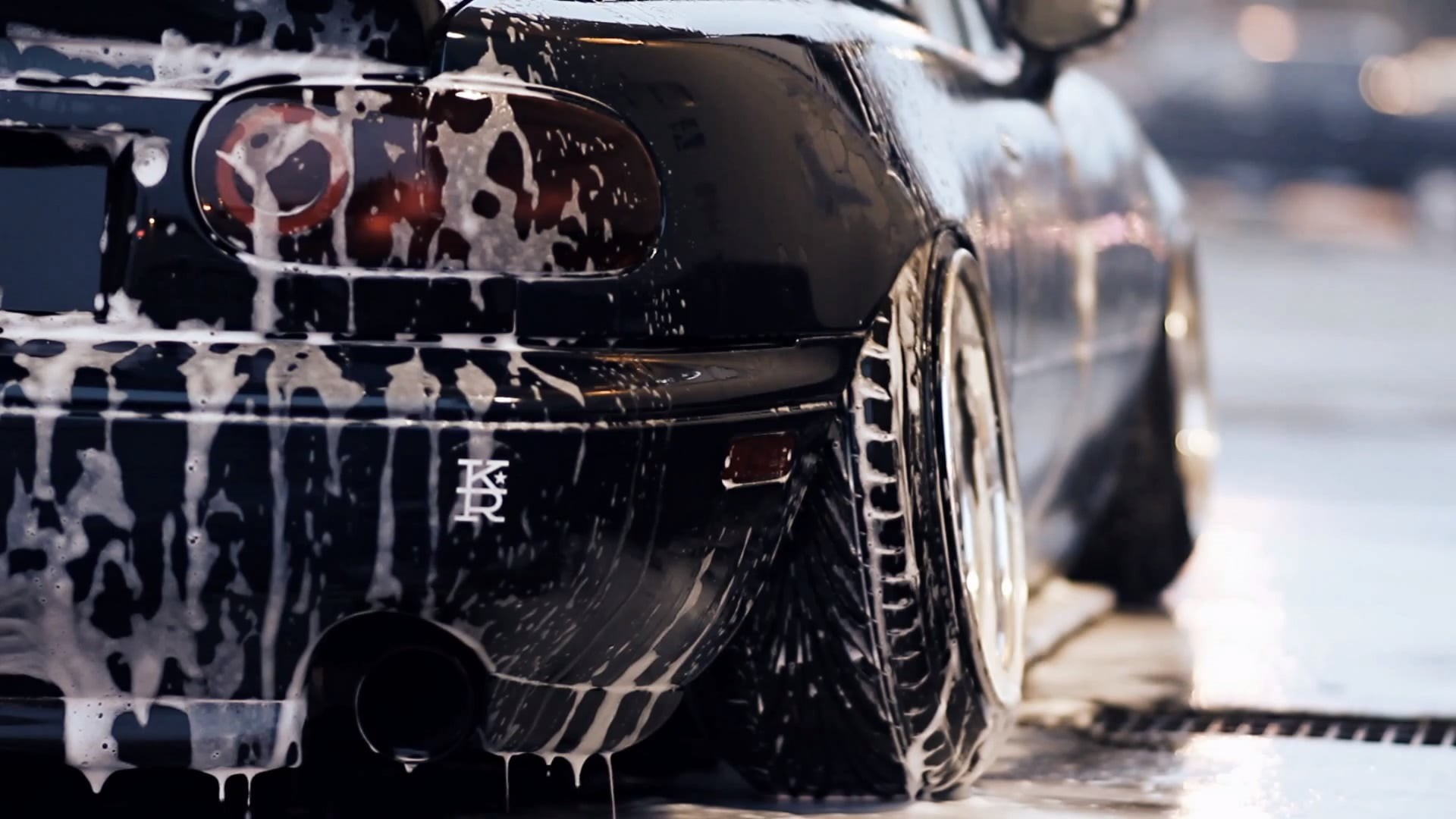 crash, street, 1080P, Mazda, sport, outdoors, car accident, city, water, close-up, competition, black, wheel, car, low, transportation, no people, reflection, HD Wallpaper