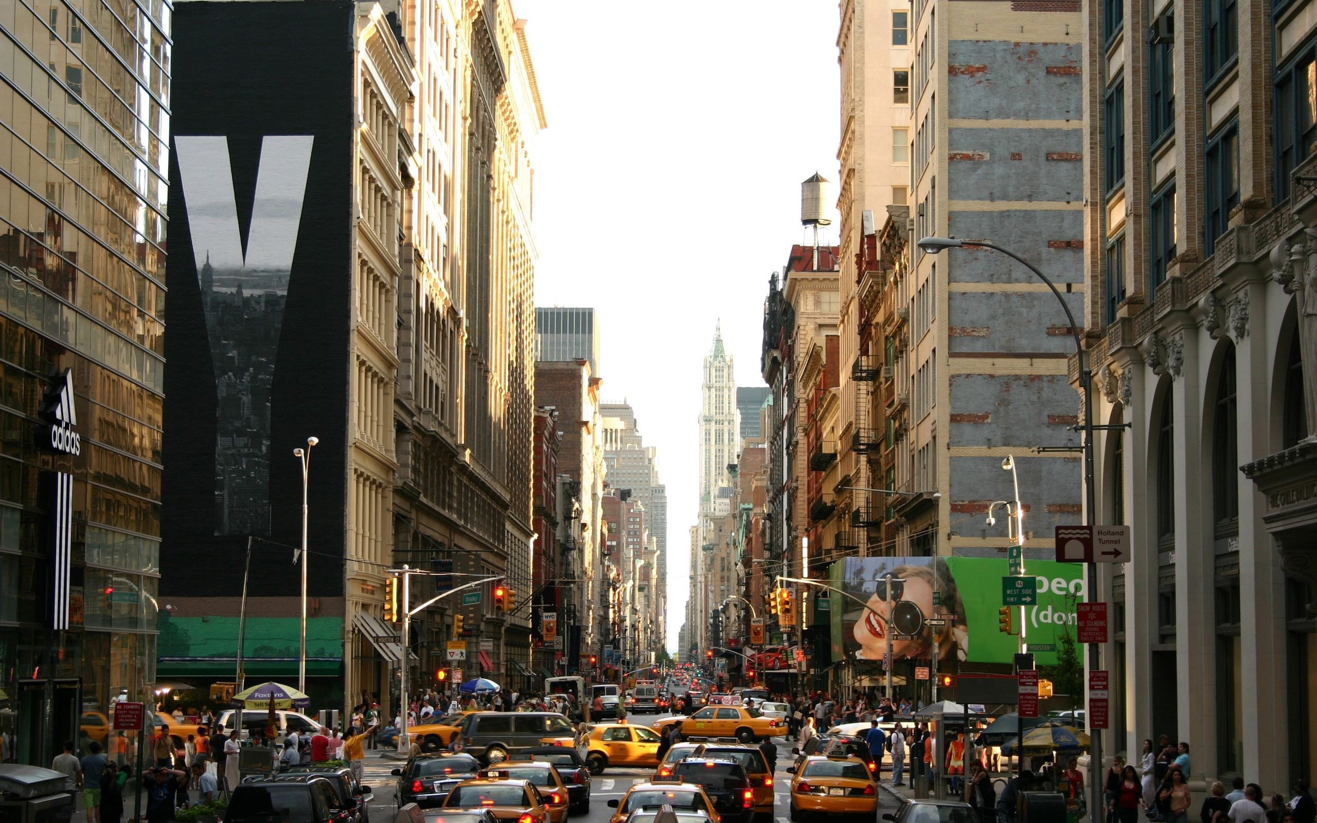 transportation, street, building, city street, day, cityscape, women, crowd, skyscraper, advertisements, city, taxi, road, architecture, group of people, HD Wallpaper
