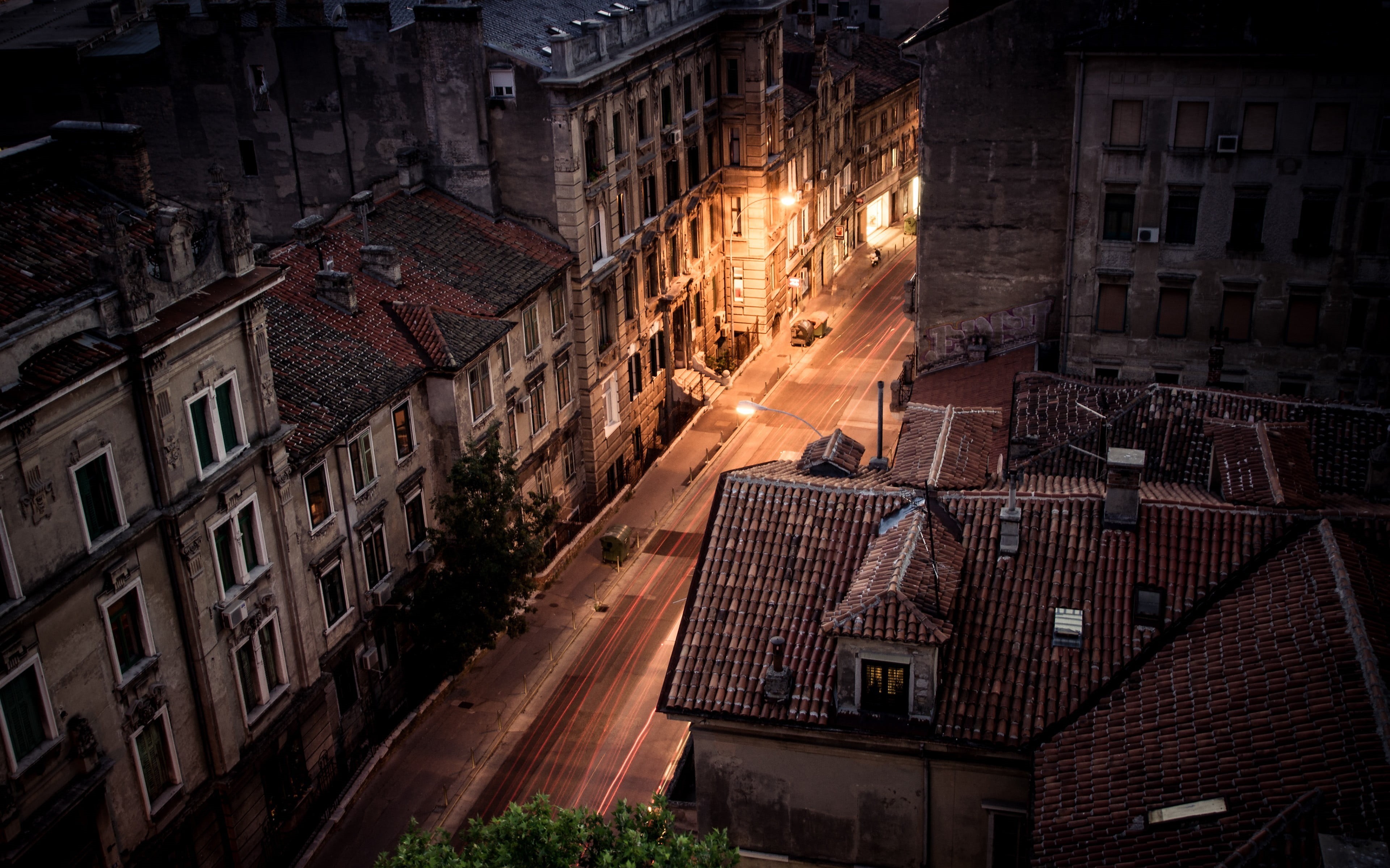 outdoors, old, night, architecture, city, built structure, 4K, high angle view, street, illuminated, window, house, nature, residential district, building, HD Wallpaper