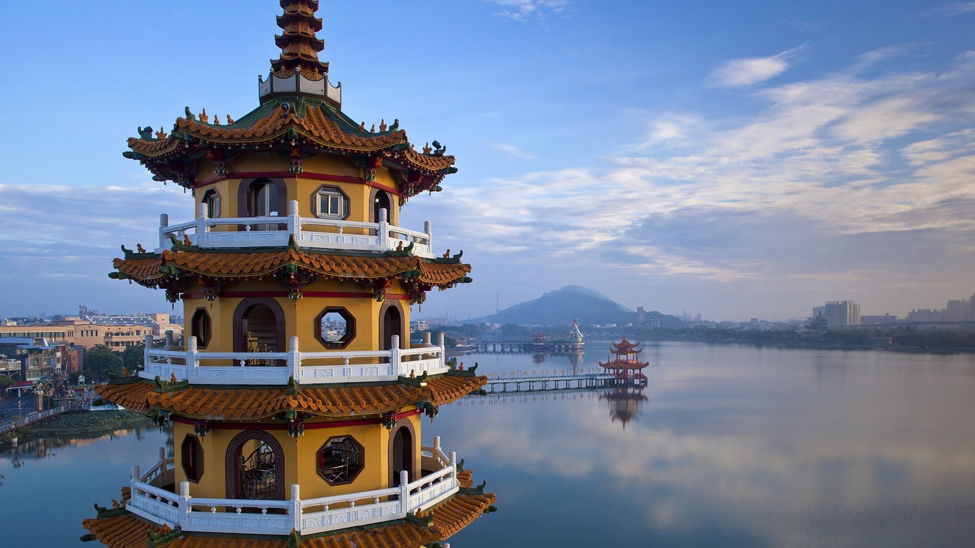 sky, urban, pavilion, place of worship, 1080P, city, cityscape, tower, cloud - sky, architecture, Asian architecture, outdoors, belief, spirituality, pagoda, HD Wallpaper