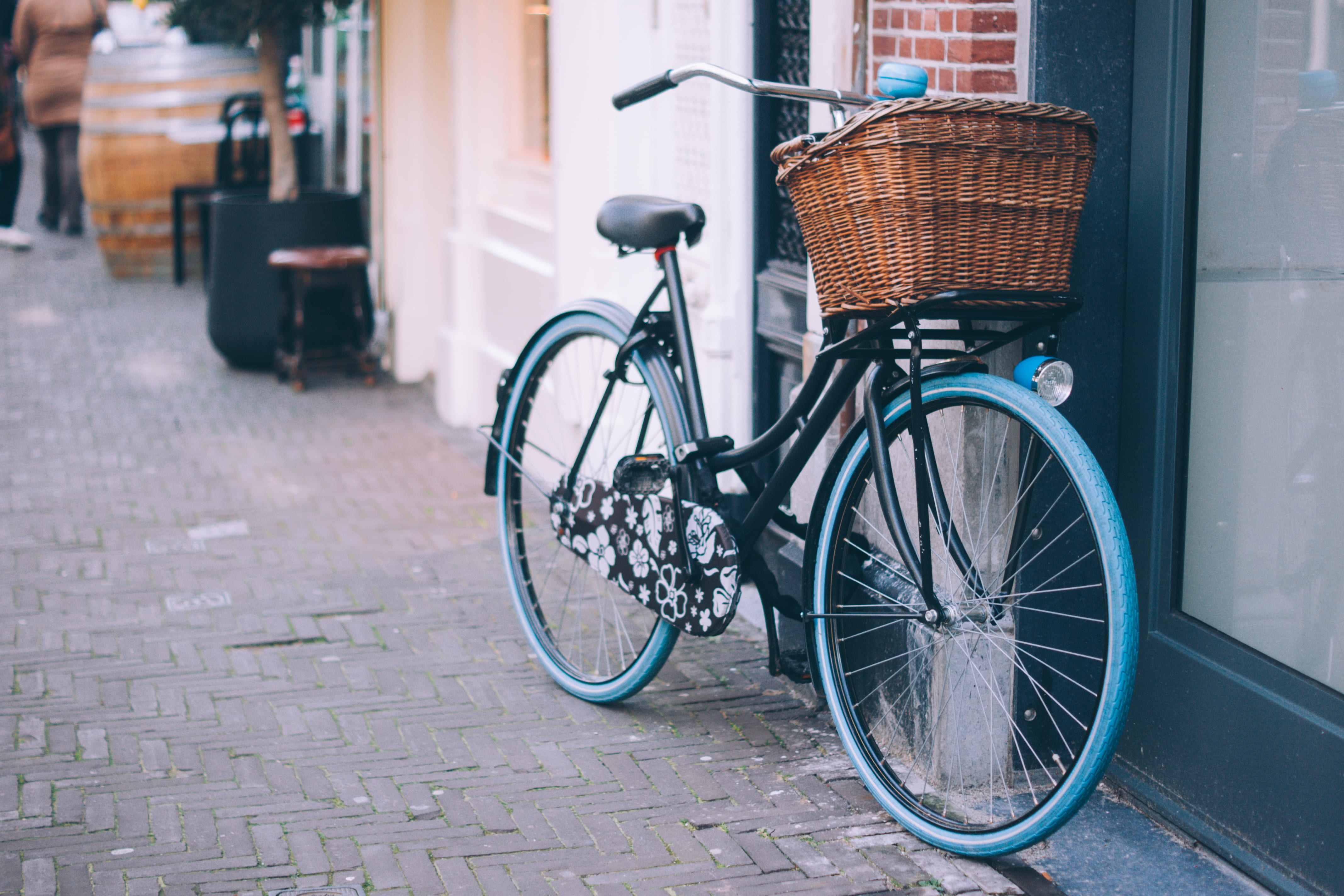 hipster, building, parked, beside, land vehicle, city, day, bicycle with lamp, side, bicycle pannier, no people, vintage, urban, focus on foreground, 4K, HD Wallpaper