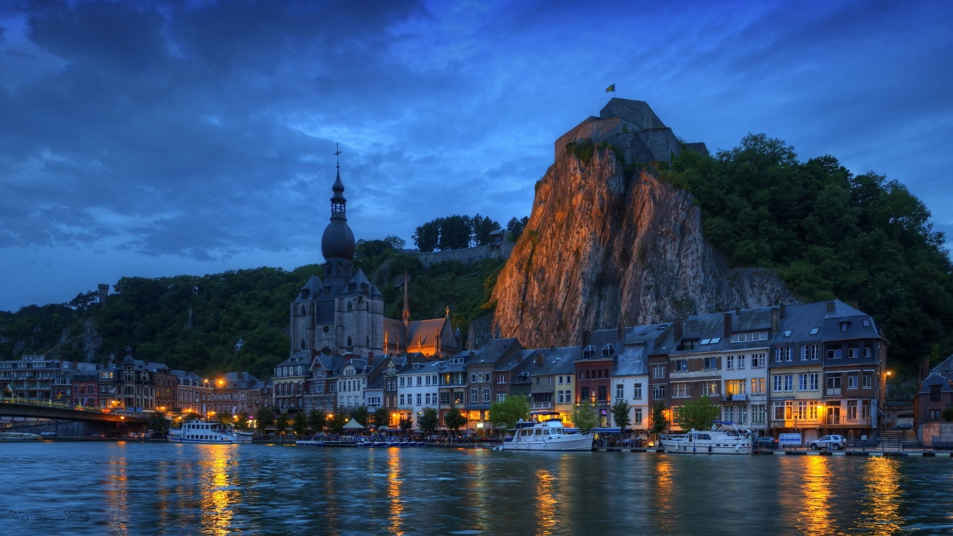 built structure, travel destinations, religion, place of worship, illuminated, cloud - sky, building exterior, sky, waterfront, cityscape architecture building evening lights water reflection belgium town house church river ship trees forest bridge tower rock flag clouds, HD Wallpaper