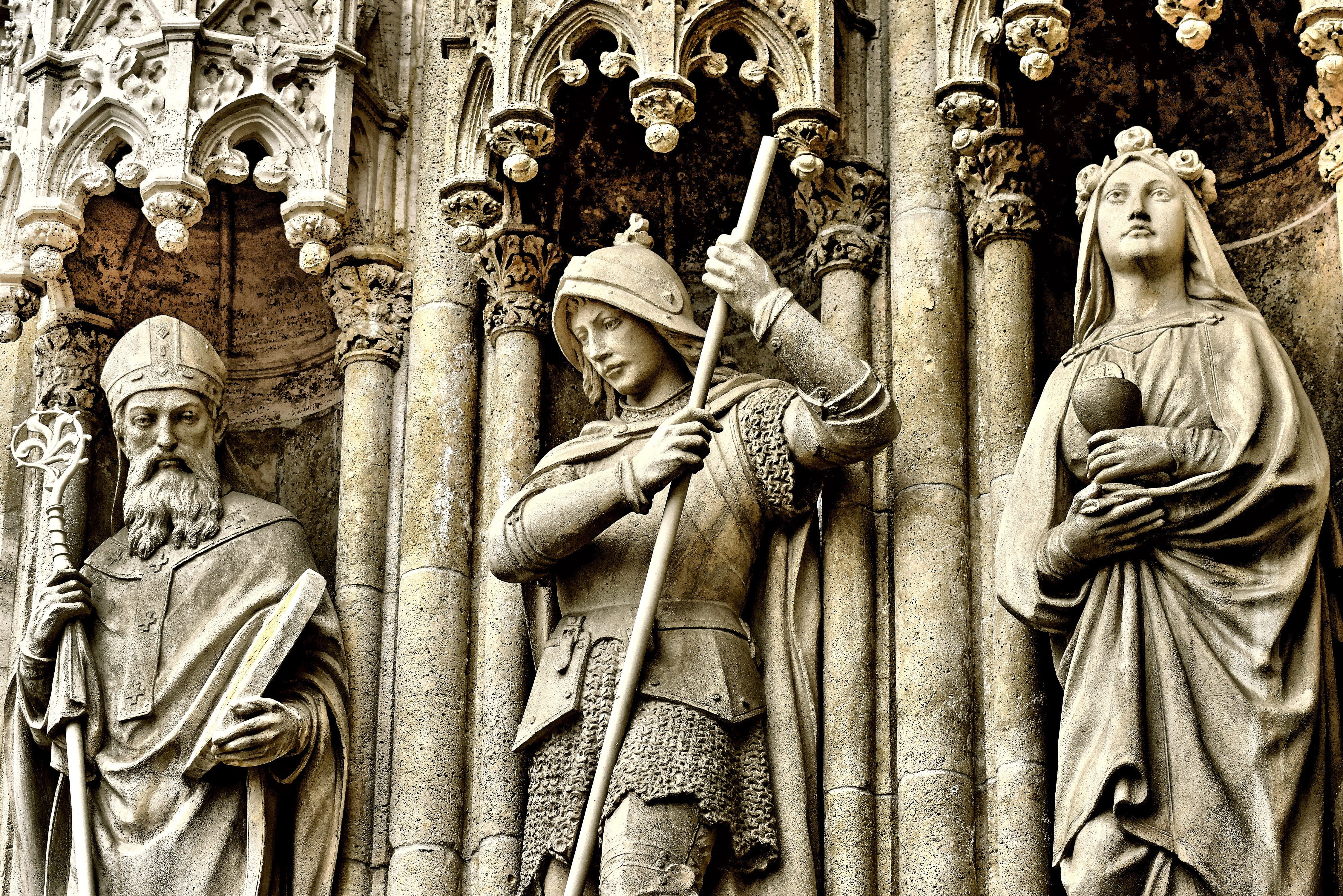 carving, architecture, kerkbeelden, creativity, building exterior, kerkbeeld, art and craft, the past, saint, built structure, no people, religion, belief, HD Wallpaper
