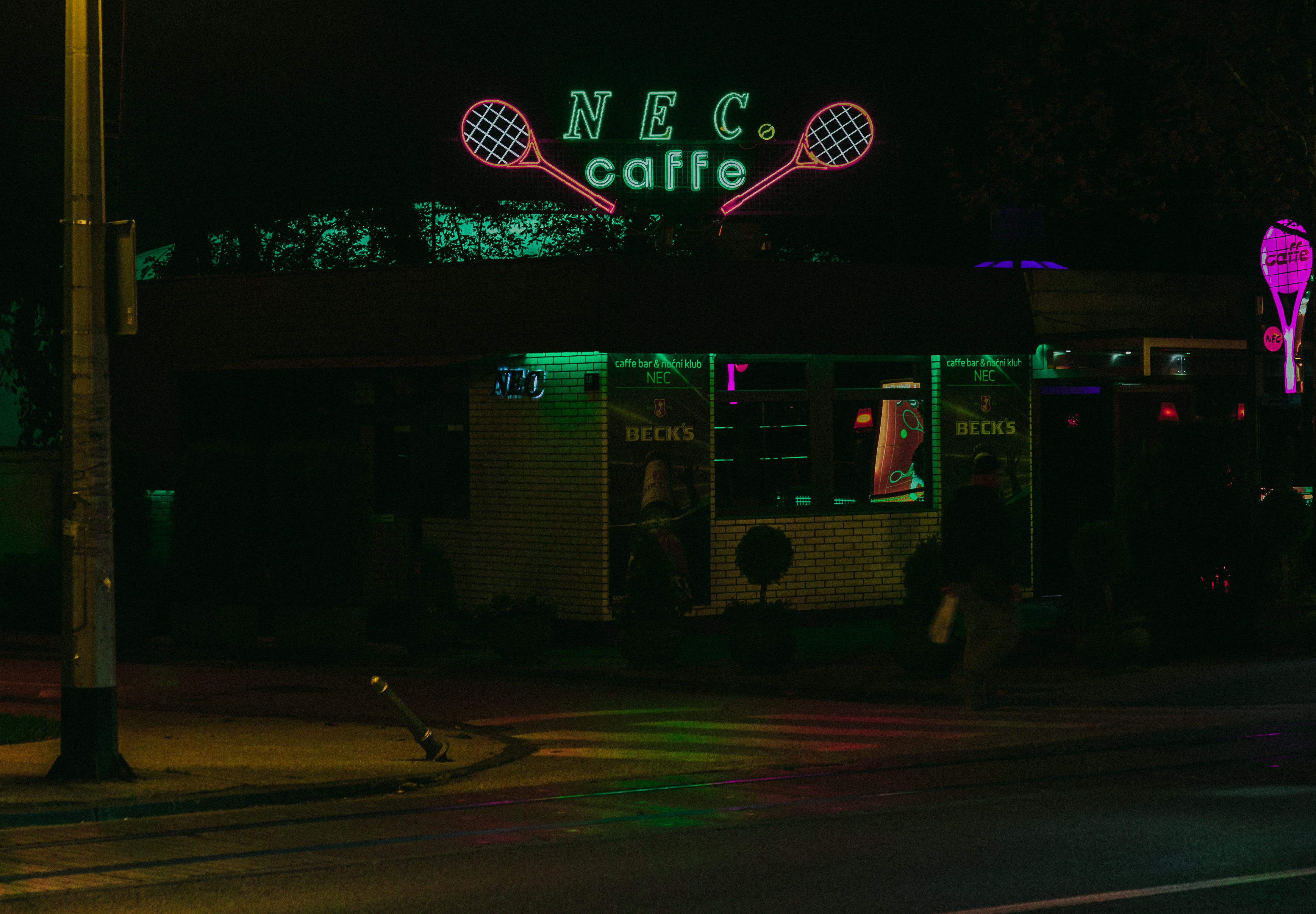 building exterior, communication, transportation, 4K, neon, no people, sign, road, text, western script, nightlife, architecture, illuminated, street, HD Wallpaper