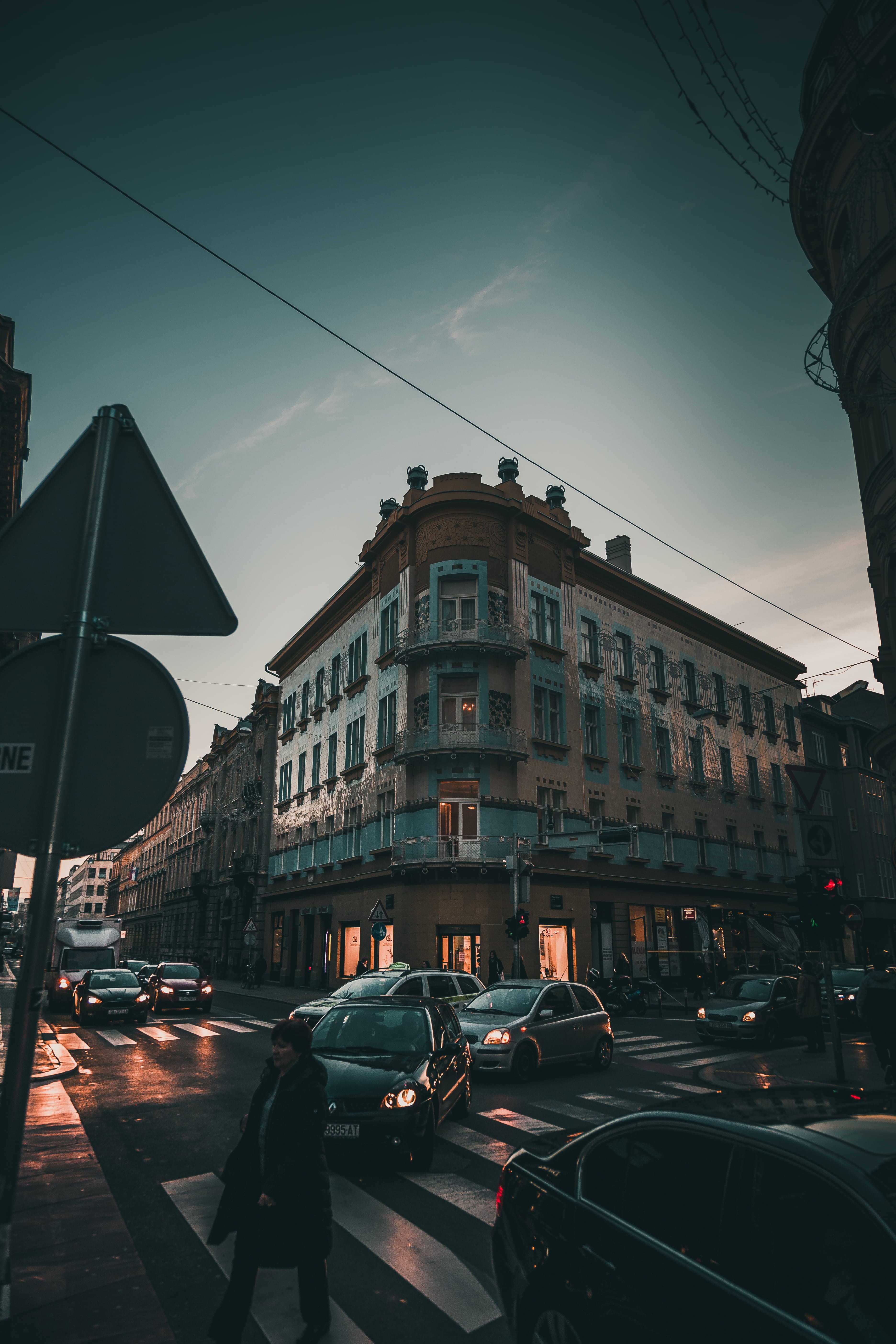 building exterior, building, transportation, outdoors, street photography, city, incidental people, grad zagreb, road, urban photography, mode of transportation, Phone HD Wallpaper