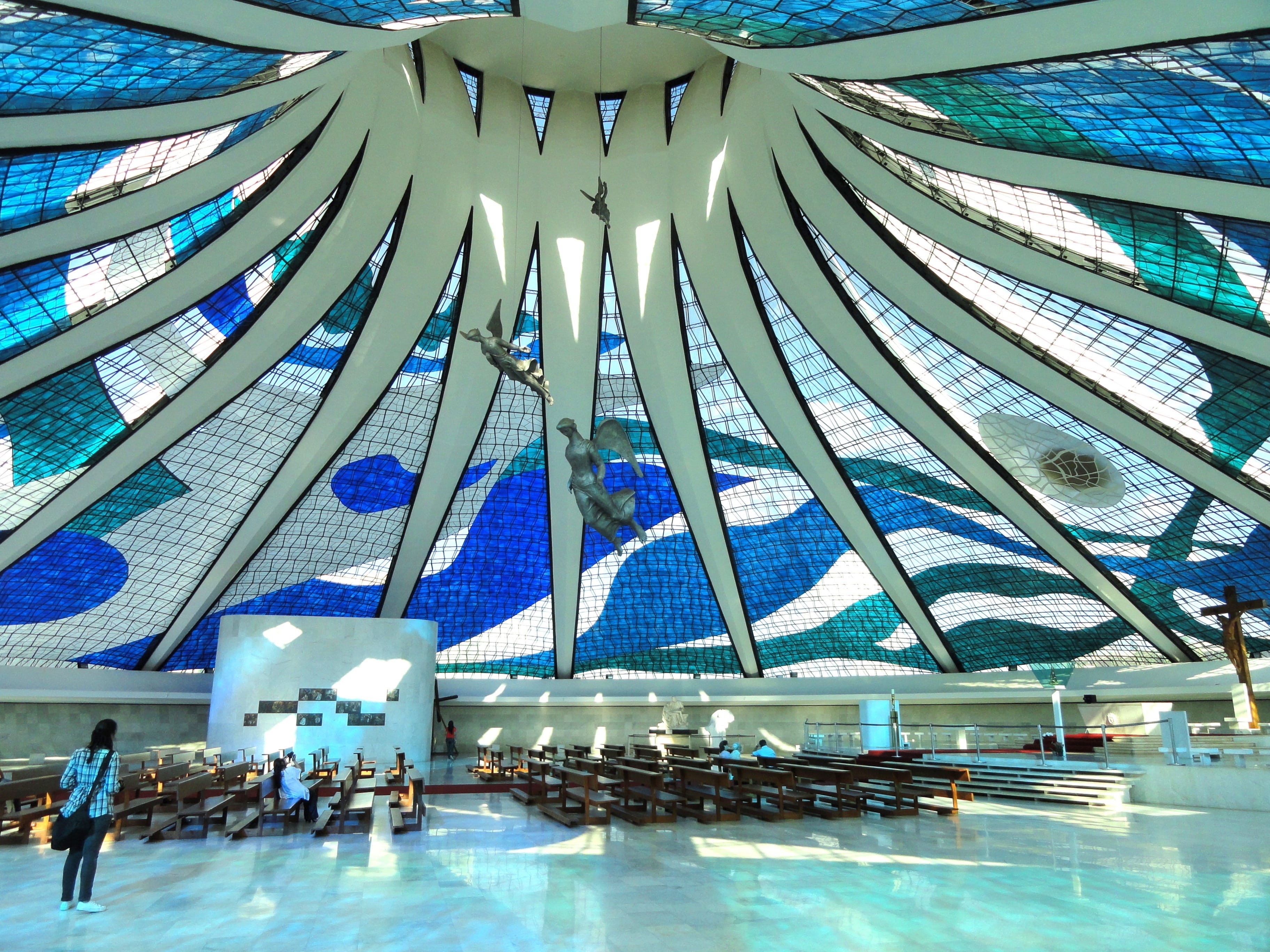building, men, art, 2K, people, white, Brasilia, built structure, transportation, travel, architecture, Cathedral, adult, interior, airport departure area, HD Wallpaper