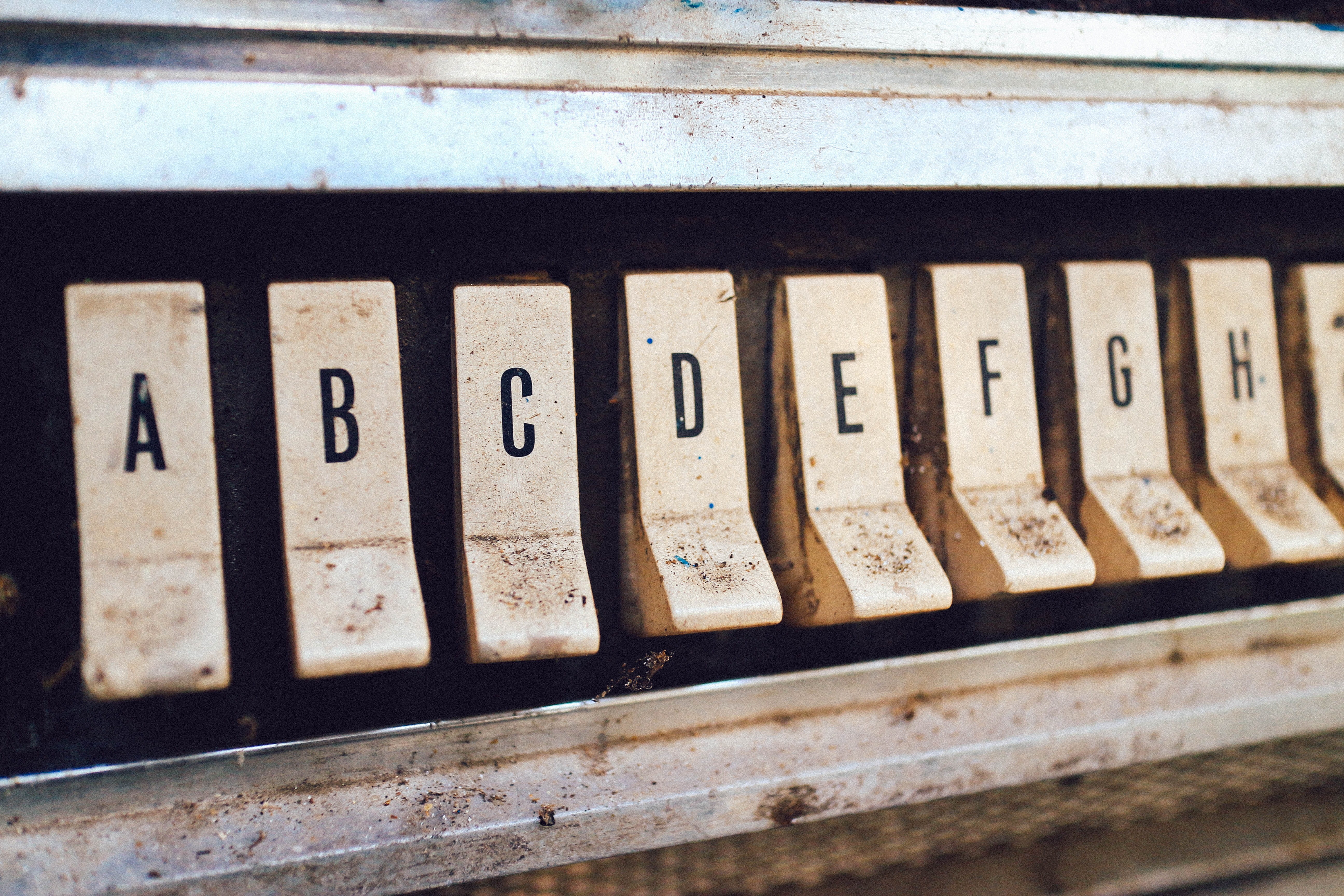 retro Styled, indoors, day, device, gray, wood - material, sign, D E, built structure, obsolete, black, close, A B C, photography, close-up, number, information, HD Wallpaper