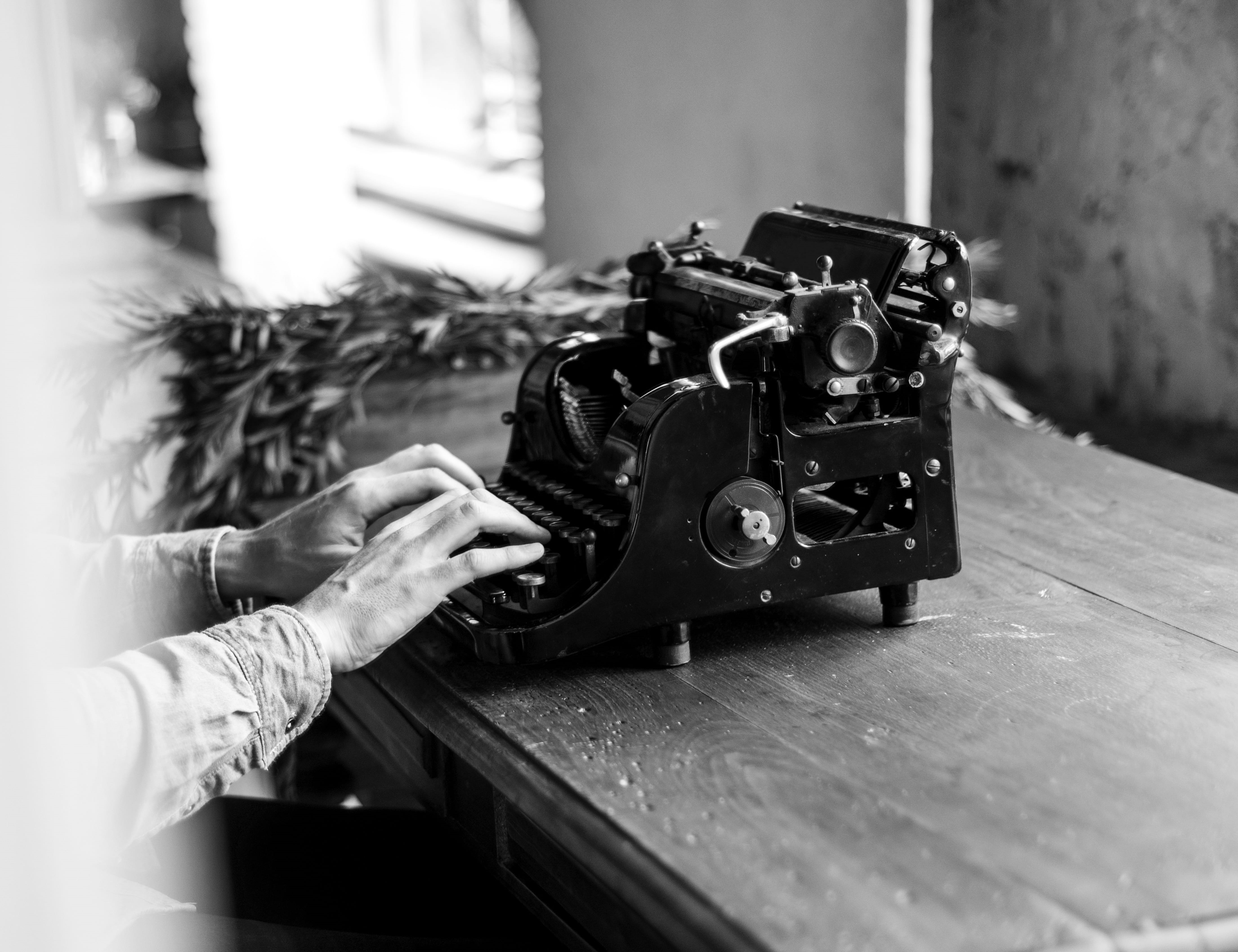 message, literature, antique, holding, classic, 4K, old, typing, style, hands, person, typewriter, retro, technology, indoors, note, photography themes, HD Wallpaper