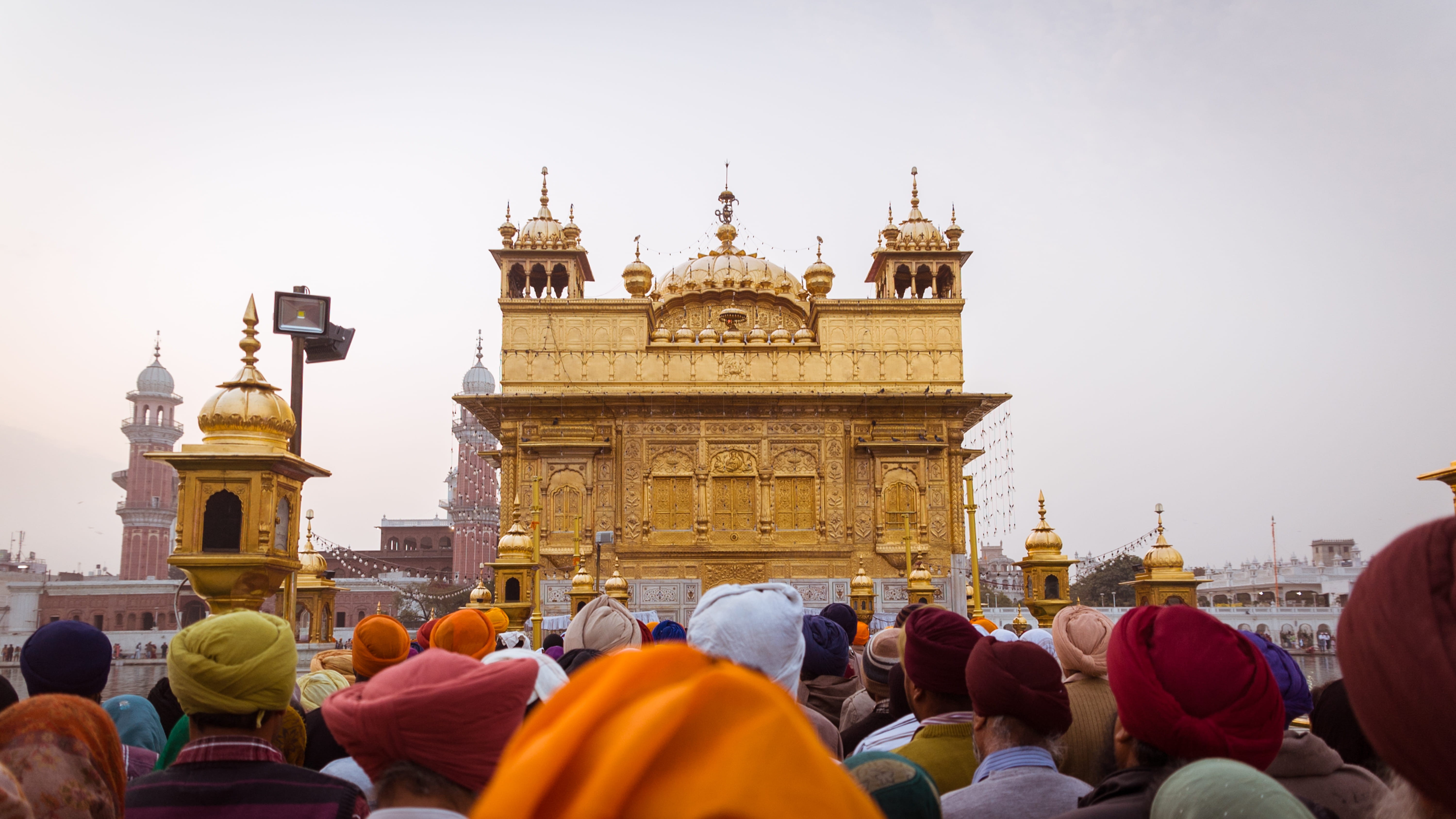 women, spirituality, place of worship, art, pilgrims, building exterior, travel destinations, worship, punjab, person, the golden temple, amritsar, pilgrimage, HD Wallpaper