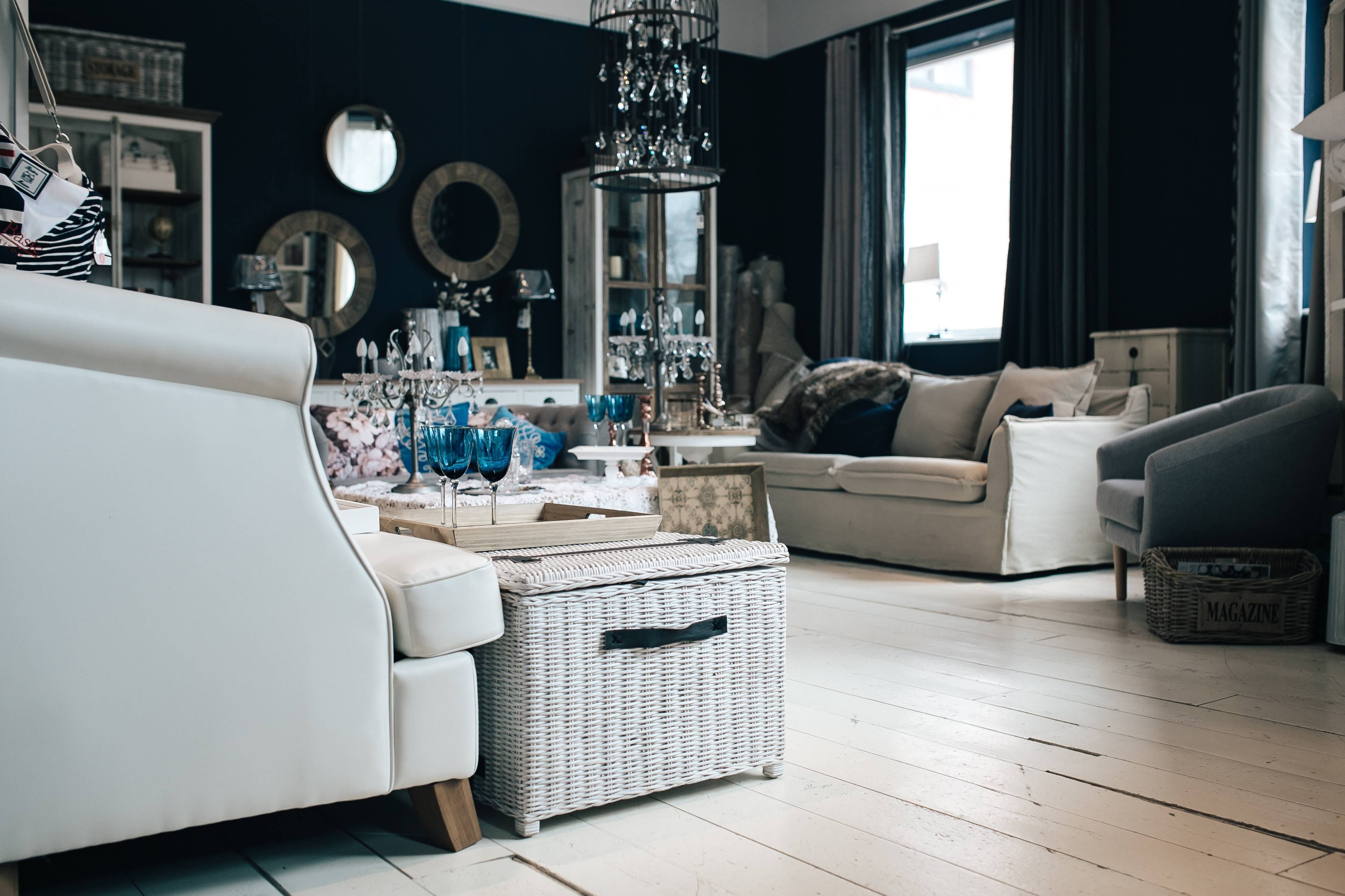 sofa, residential Building, stylish, house, comfortable, modern, vintage, living, window, domestic Room, chair, decor, design, old, Beautiful, wealth, table, HD Wallpaper