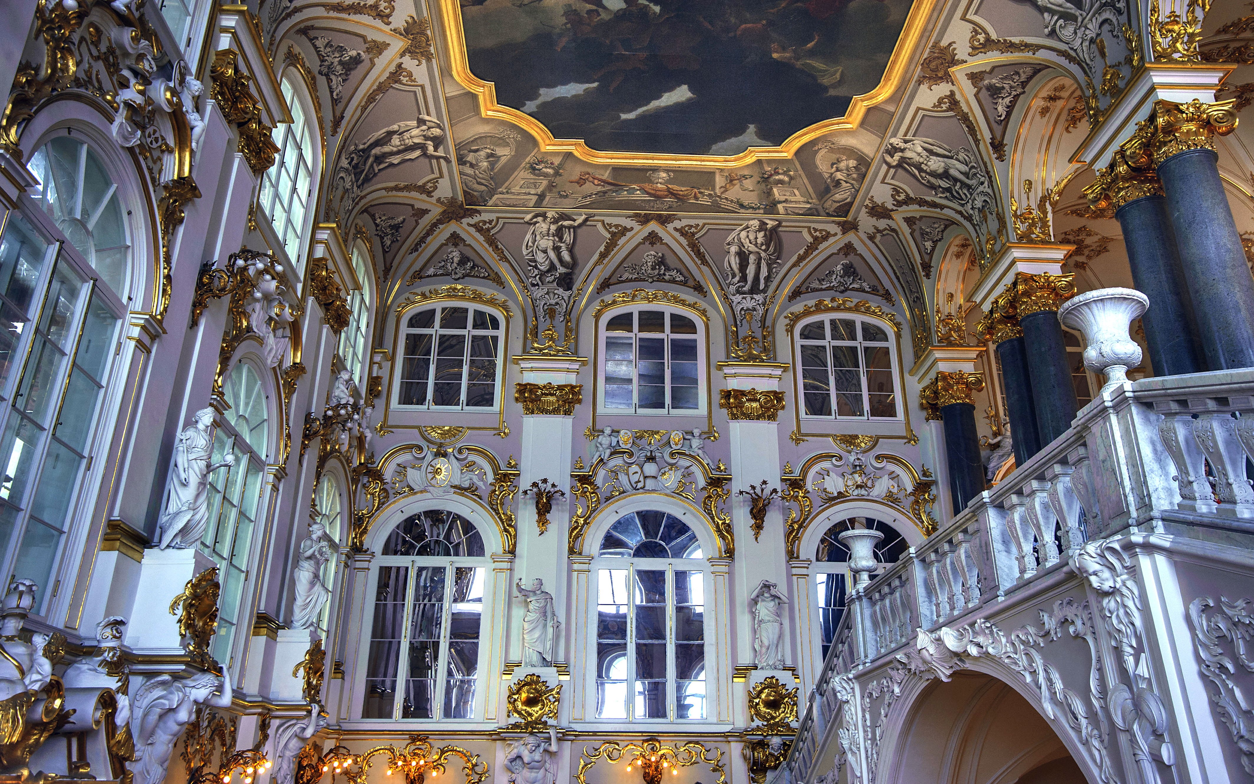 grand, art and craft, ornate, outdoors, 4K, building exterior, place of worship, building, the past, luxury, hermitage, religion, belief, sculpture, no people, HD Wallpaper