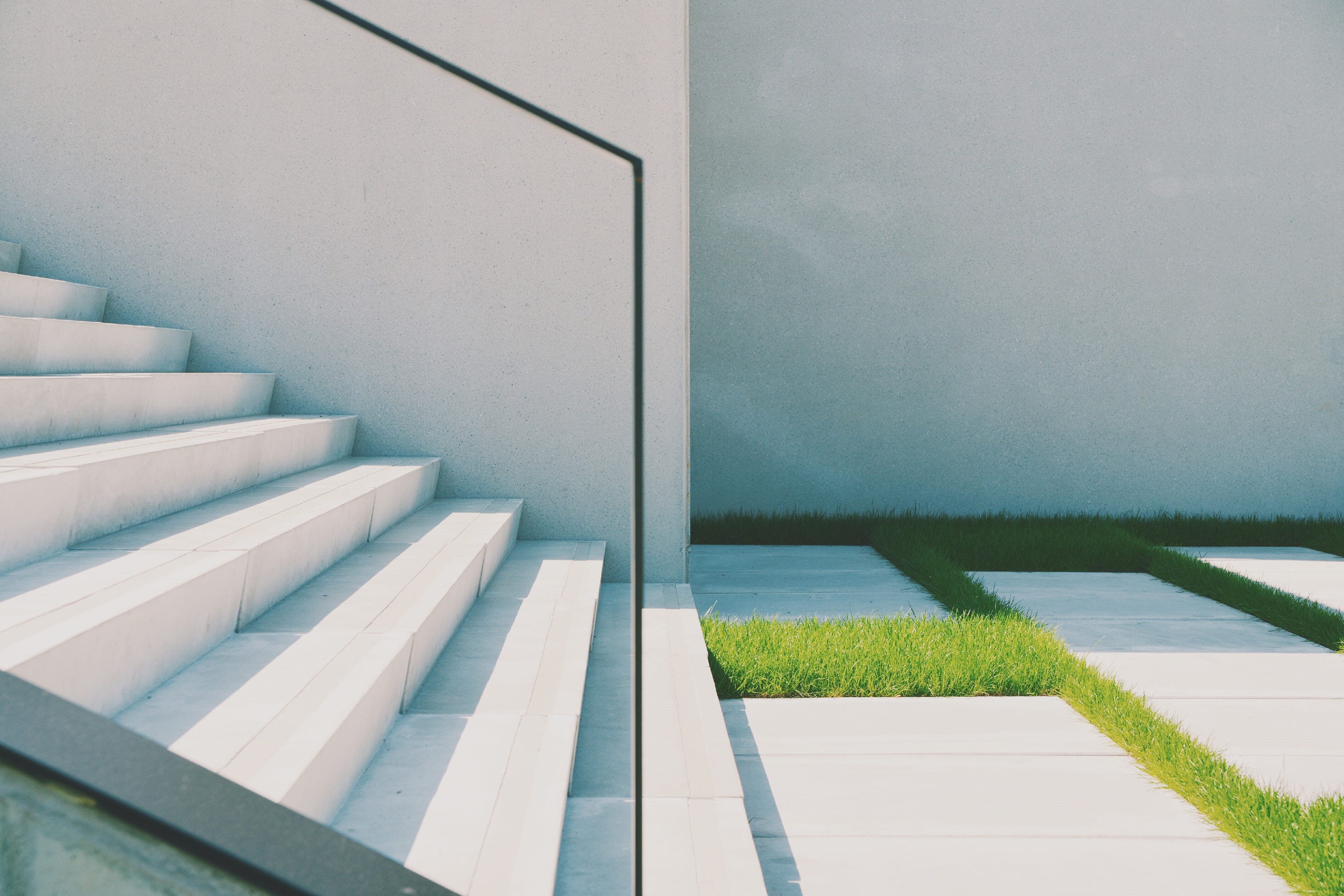 indoors, white, 2K, blue, steps and staircases, corridor, building, no People, railing, high angle view, flooring, staircase, architecture, day, sunlight, HD Wallpaper