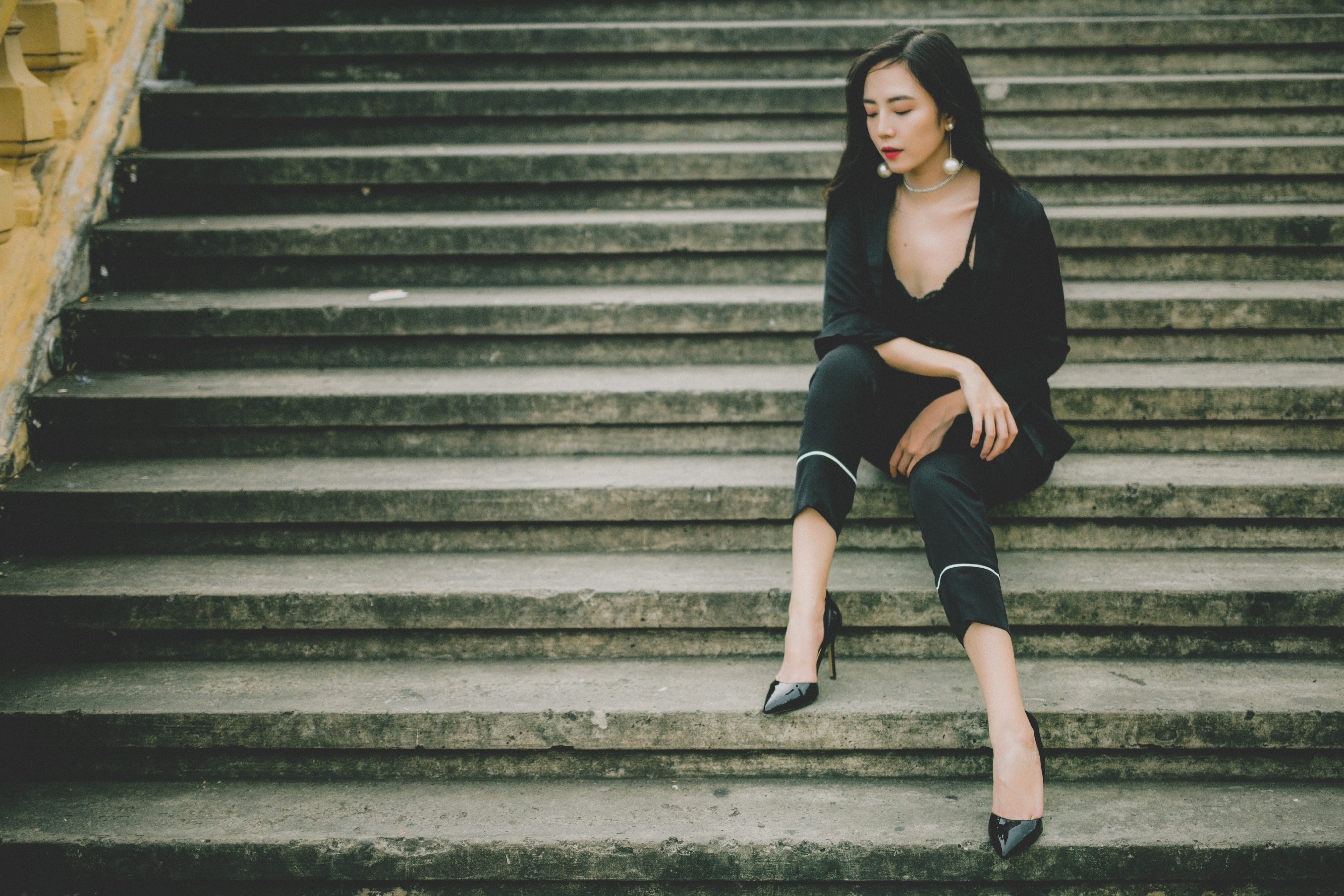 teenager, outdoors, contemplation, portrait, hair, adolescence, stairs, staircase, 5K, dress, female, steps and staircases, urban, hairstyle, one person, HD Wallpaper