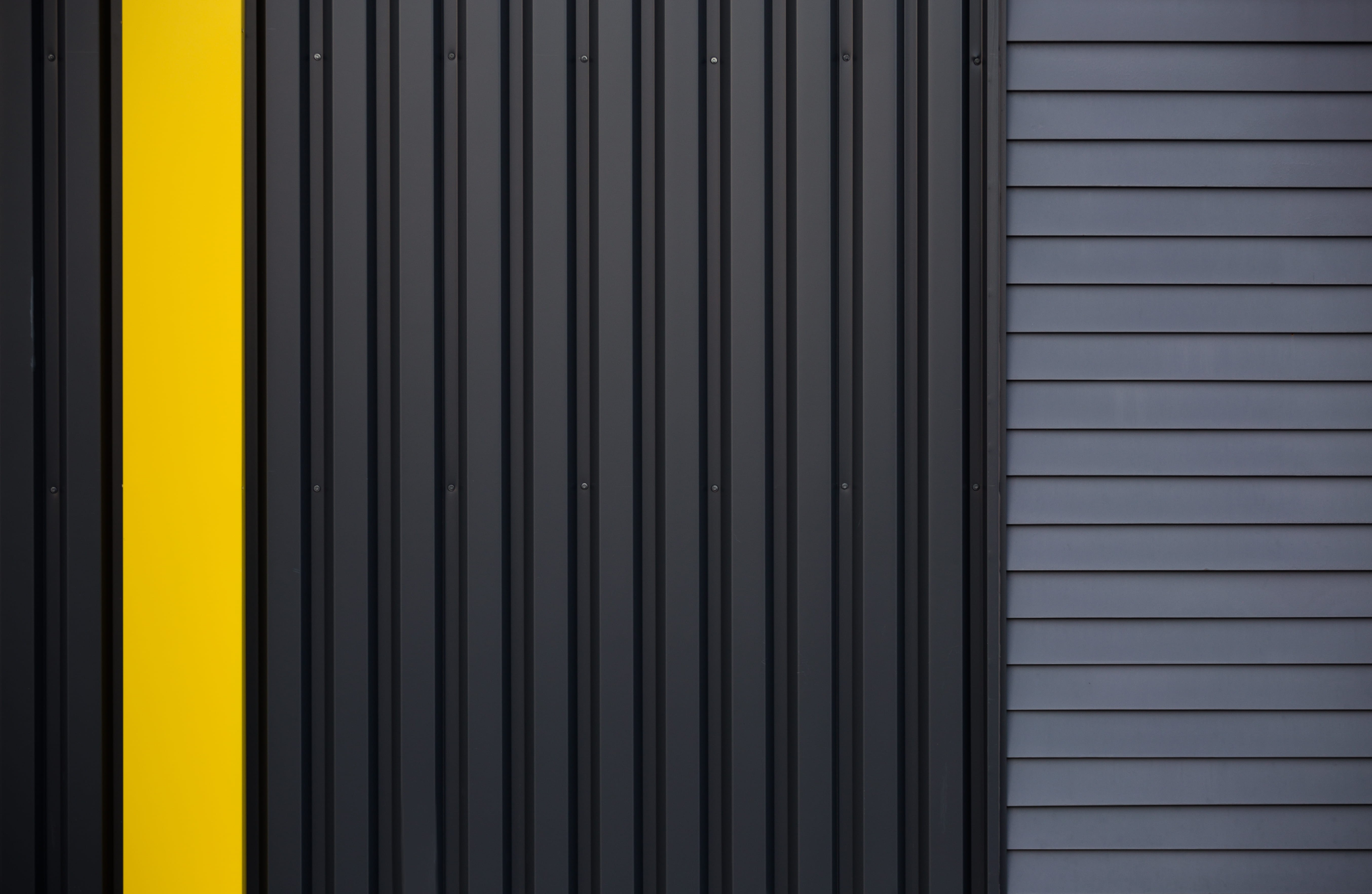 entrance, gray, wall, yellow, backgrounds, day, cat, shadow, closed, close-up, minimalist, building exterior, wall - building feature, architecture, lines, HD Wallpaper