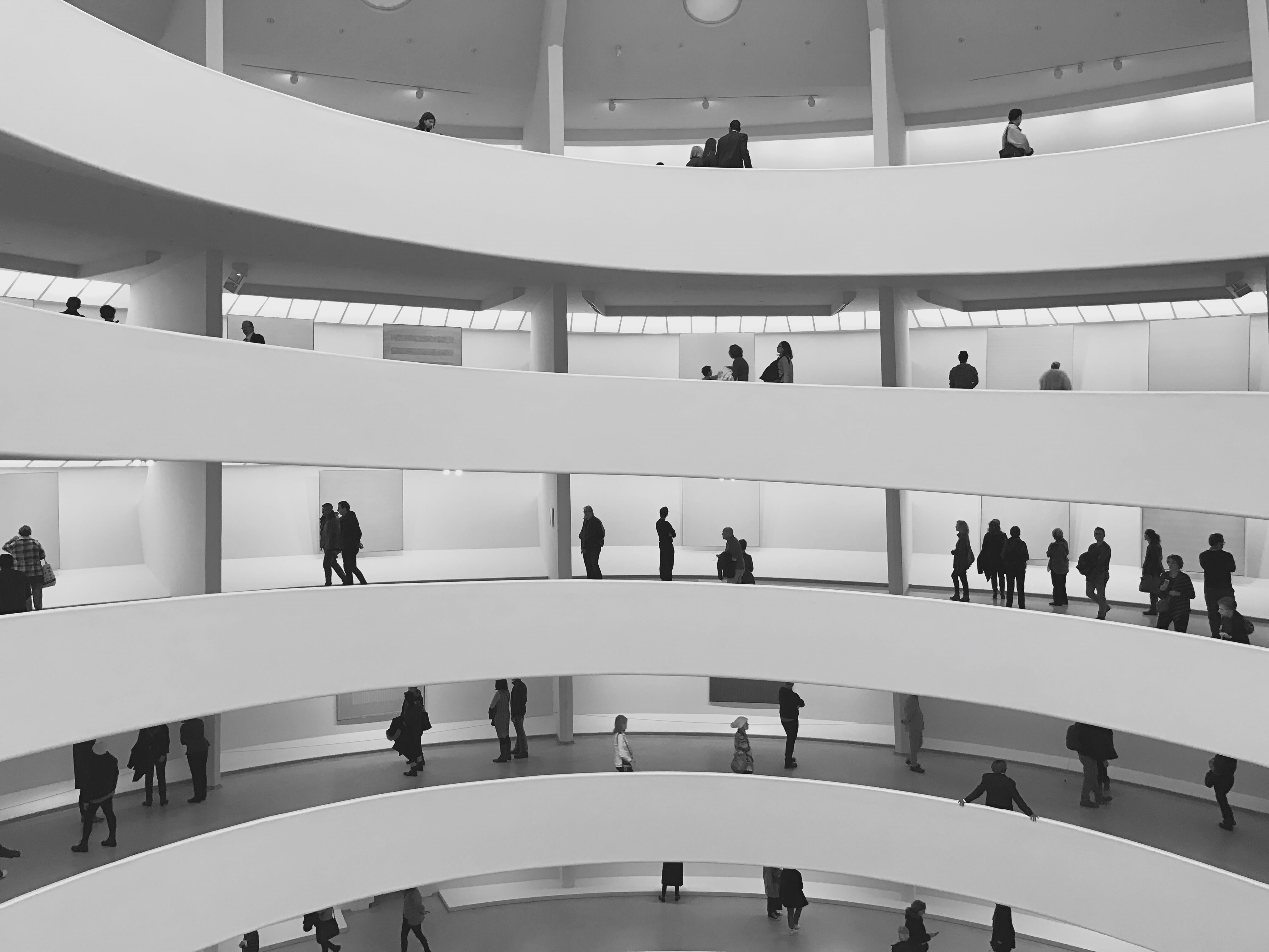 united states, large group of people, 4K, railing, architectural column, leisure activity, real people, lifestyles, group of people, museum, built structure, HD Wallpaper