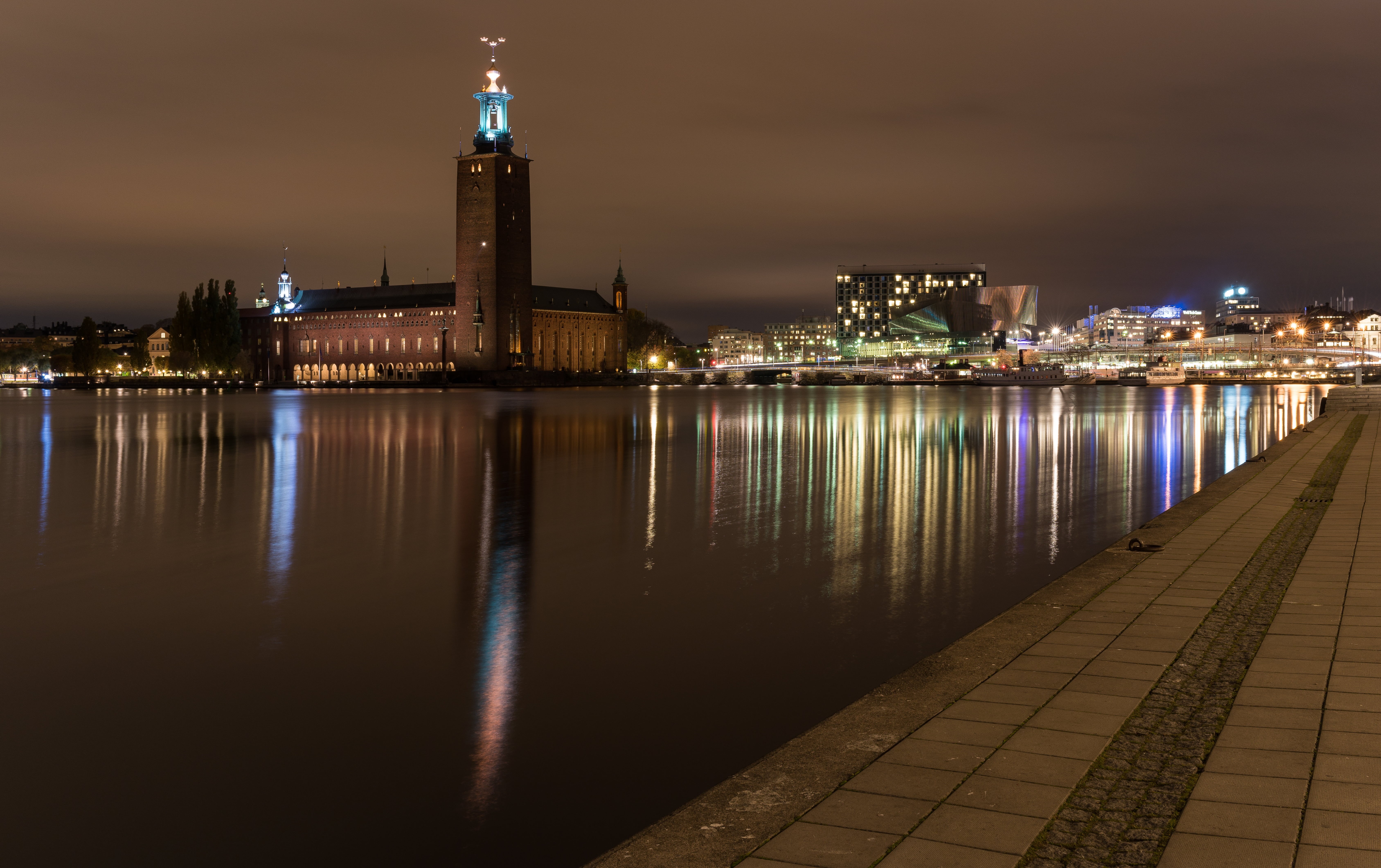 architecture, cityscape, famous Place, body of water, dusk, illuminated, Stockholm, reflection, high, night, tower, calm, water, high rise building, near, HD Wallpaper